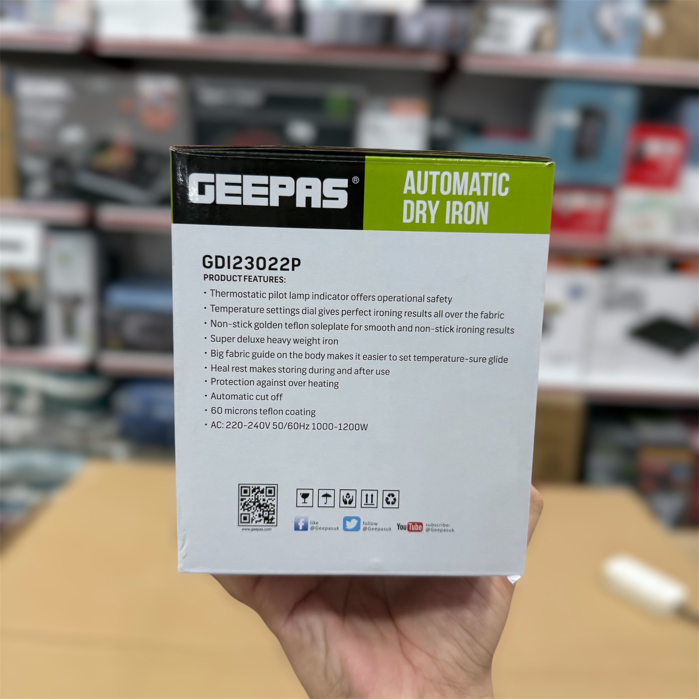 Geepas Automatic Dry Iron-23022