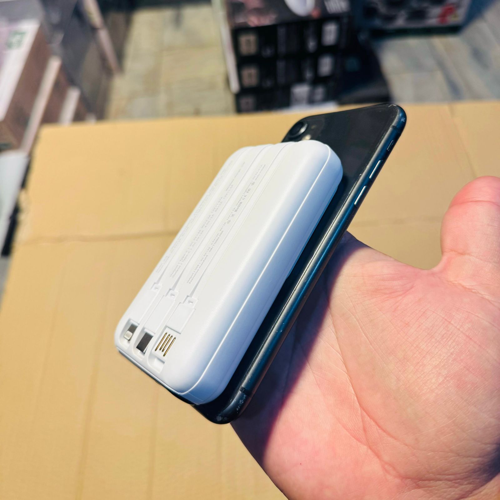 Kamal 10000mAh Magnetic Power Bank K14