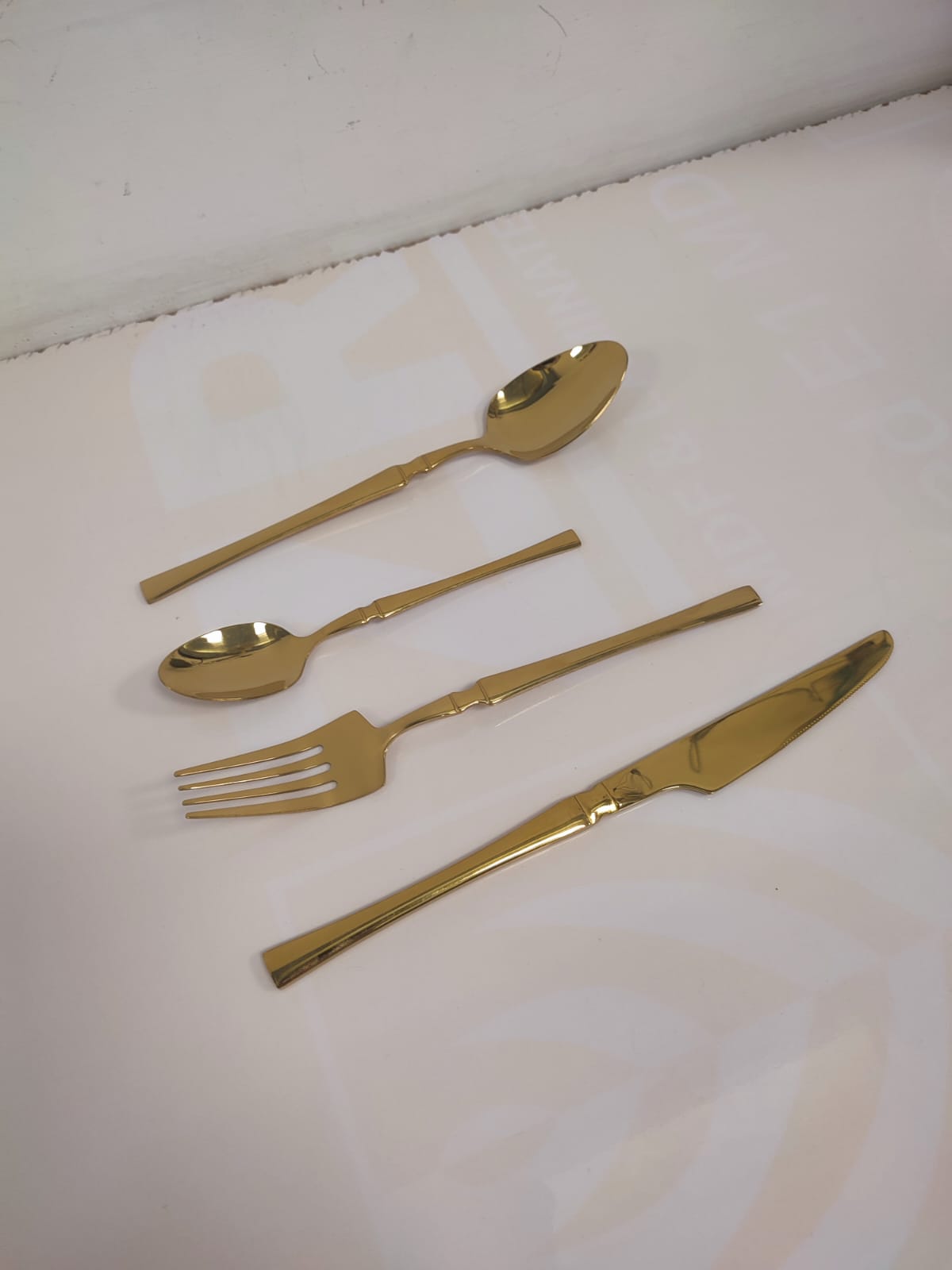 24 PCS Golden Tableware set