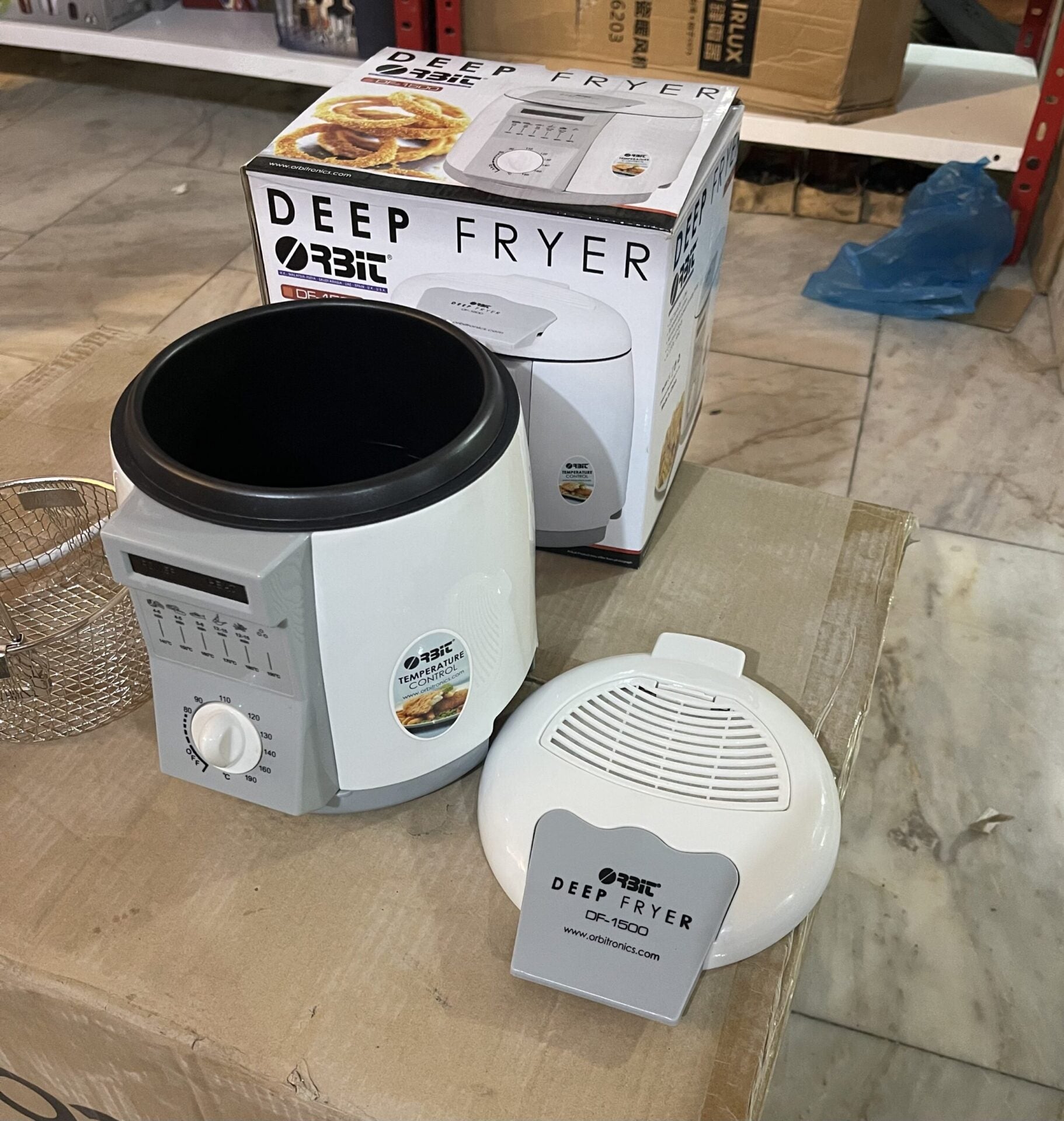 England Lot ORBIT Mini Deep Fryer 1-Litre