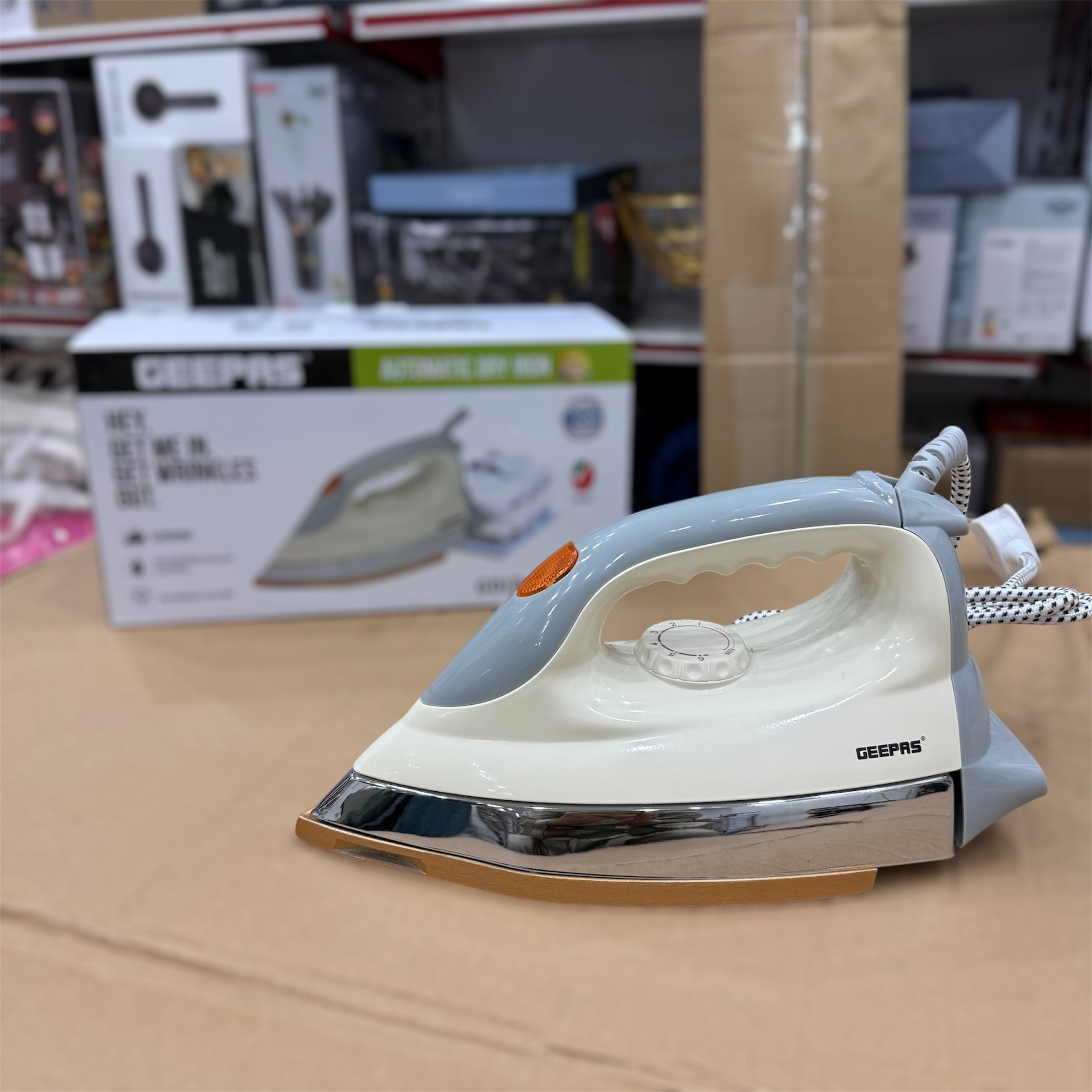 Geepas Automatic Dry Iron-23022