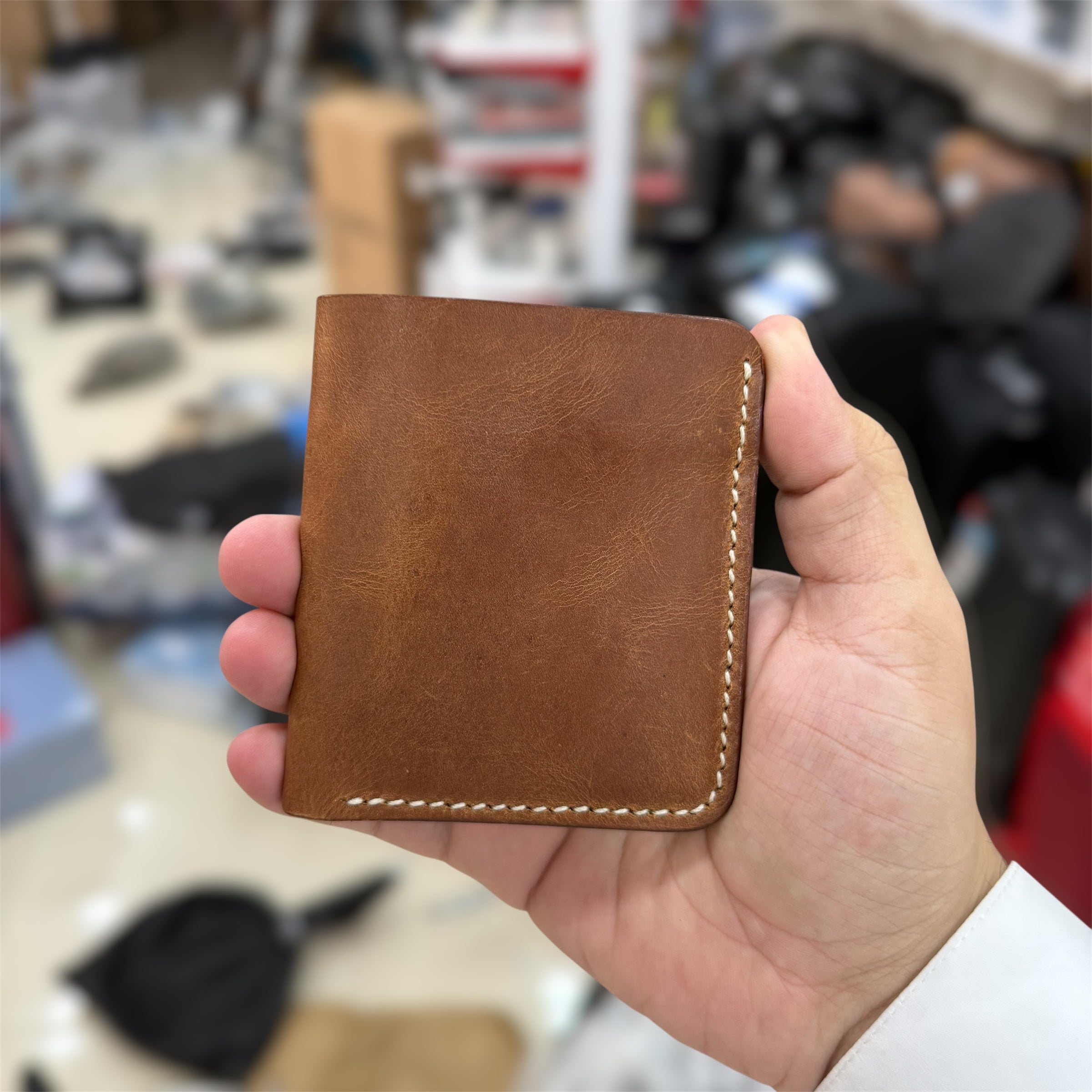 Chalapacha Vertical Bifold Handmade Leather Wallet