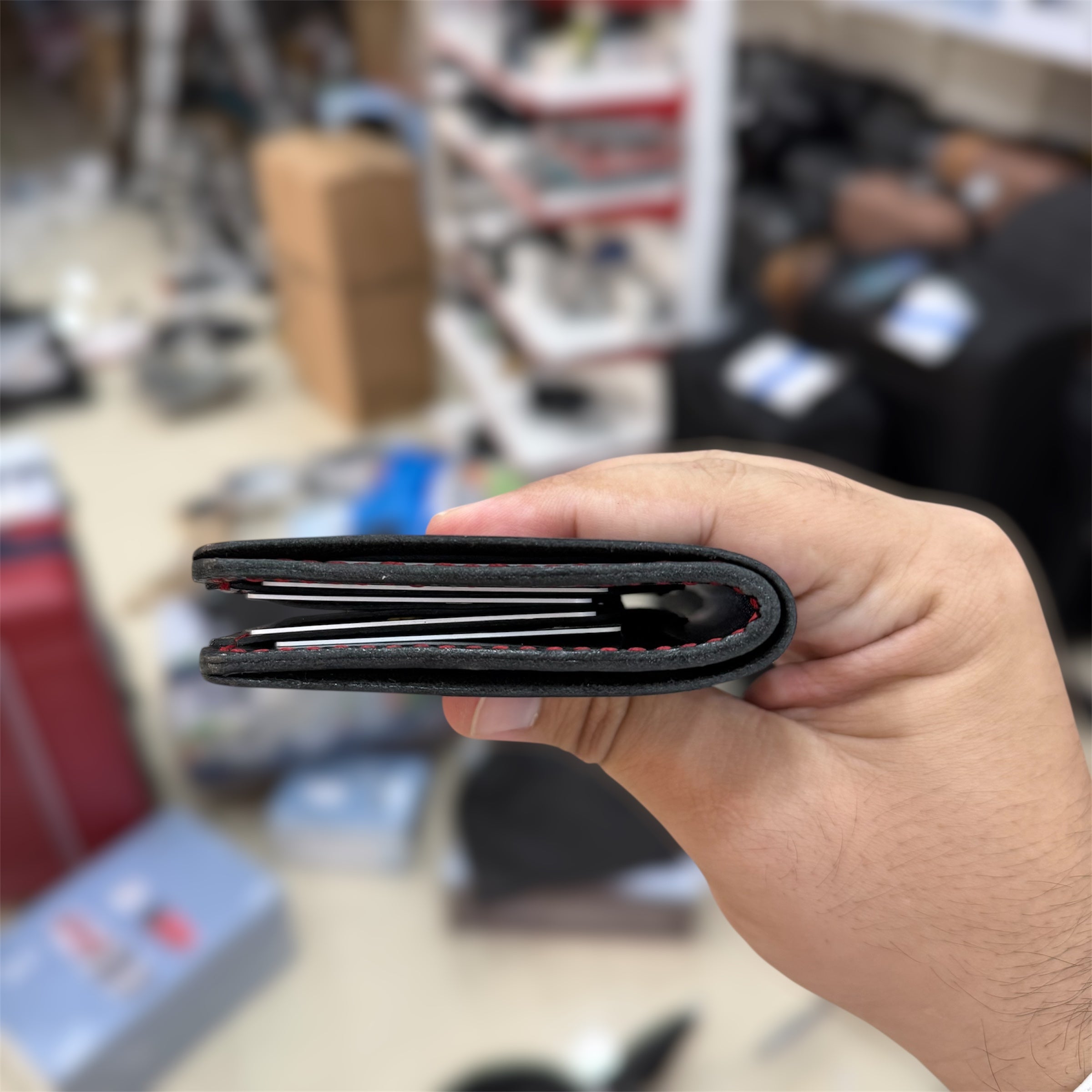 Chalapacha Vertical Bifold Handmade Leather Wallet