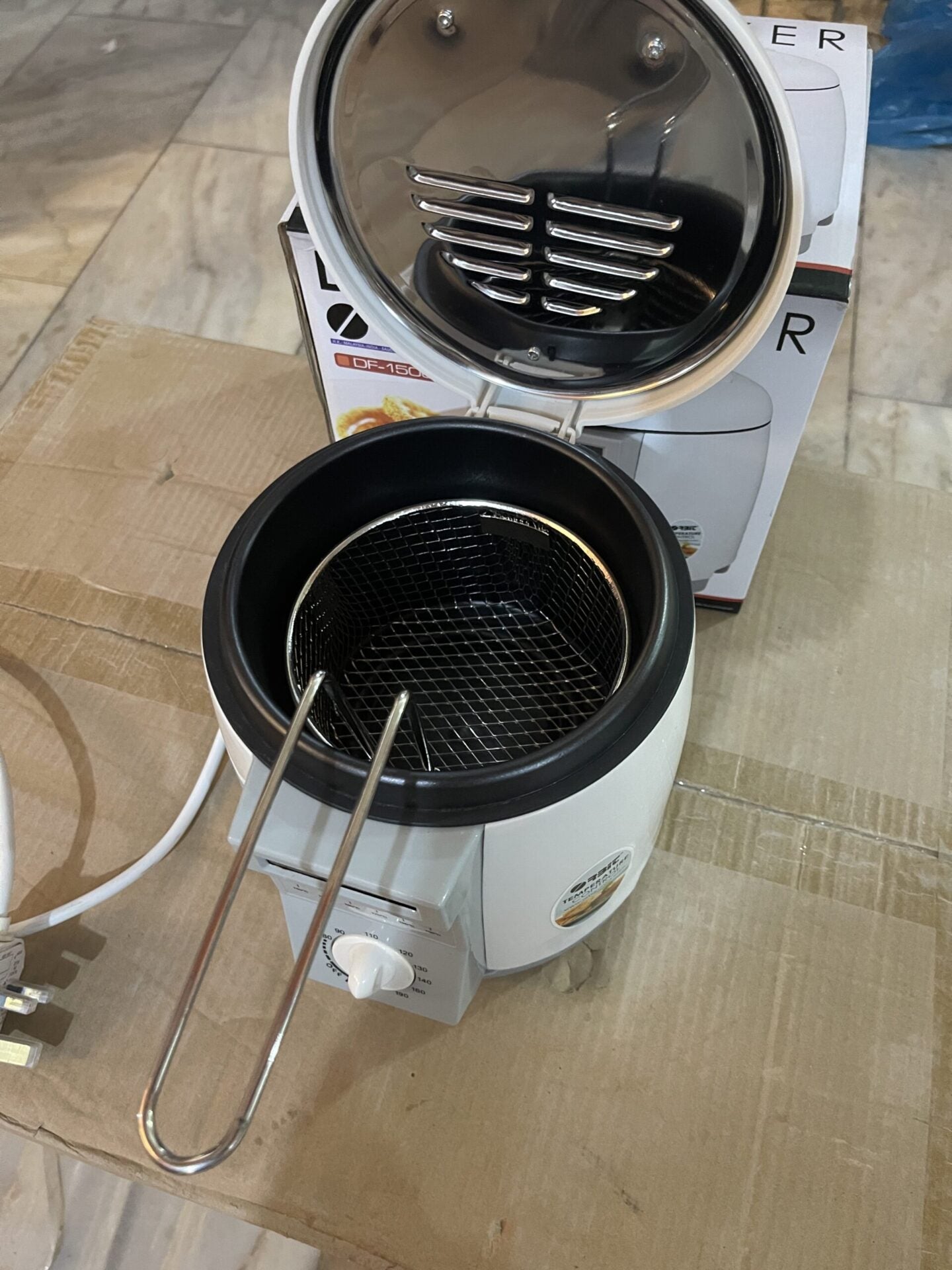 England Lot ORBIT Mini Deep Fryer 1-Litre