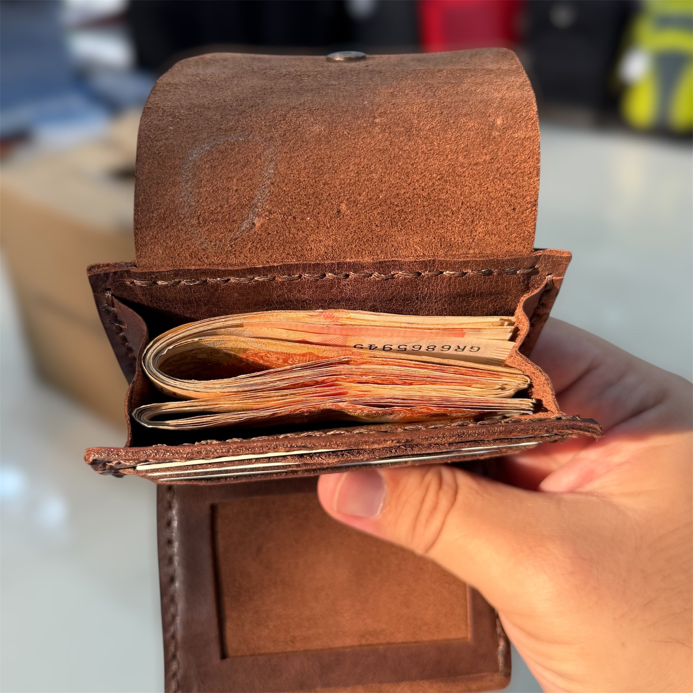Chalapacha Multi-Jeeb Handmade Leather Wallet