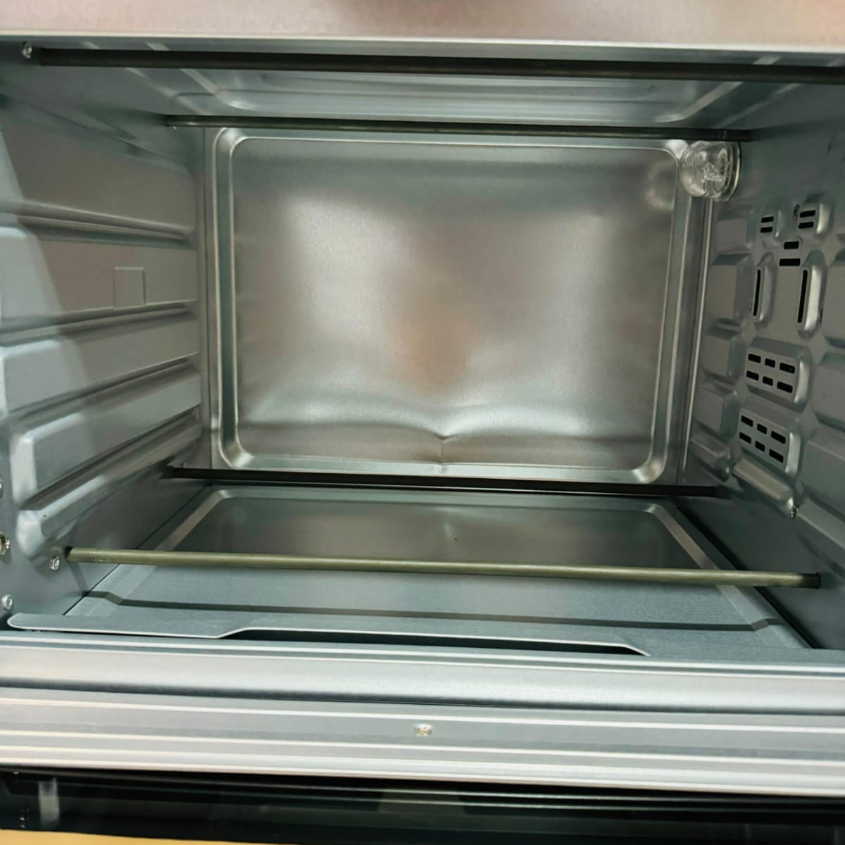 Swiss Pro+ Electric Oven 33L