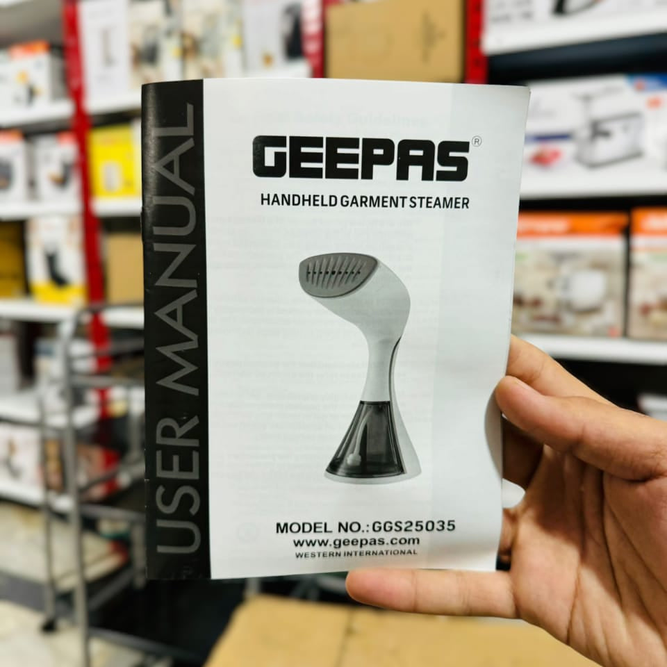 GEEPAS 1500W Handheld Garment Steamer-25035