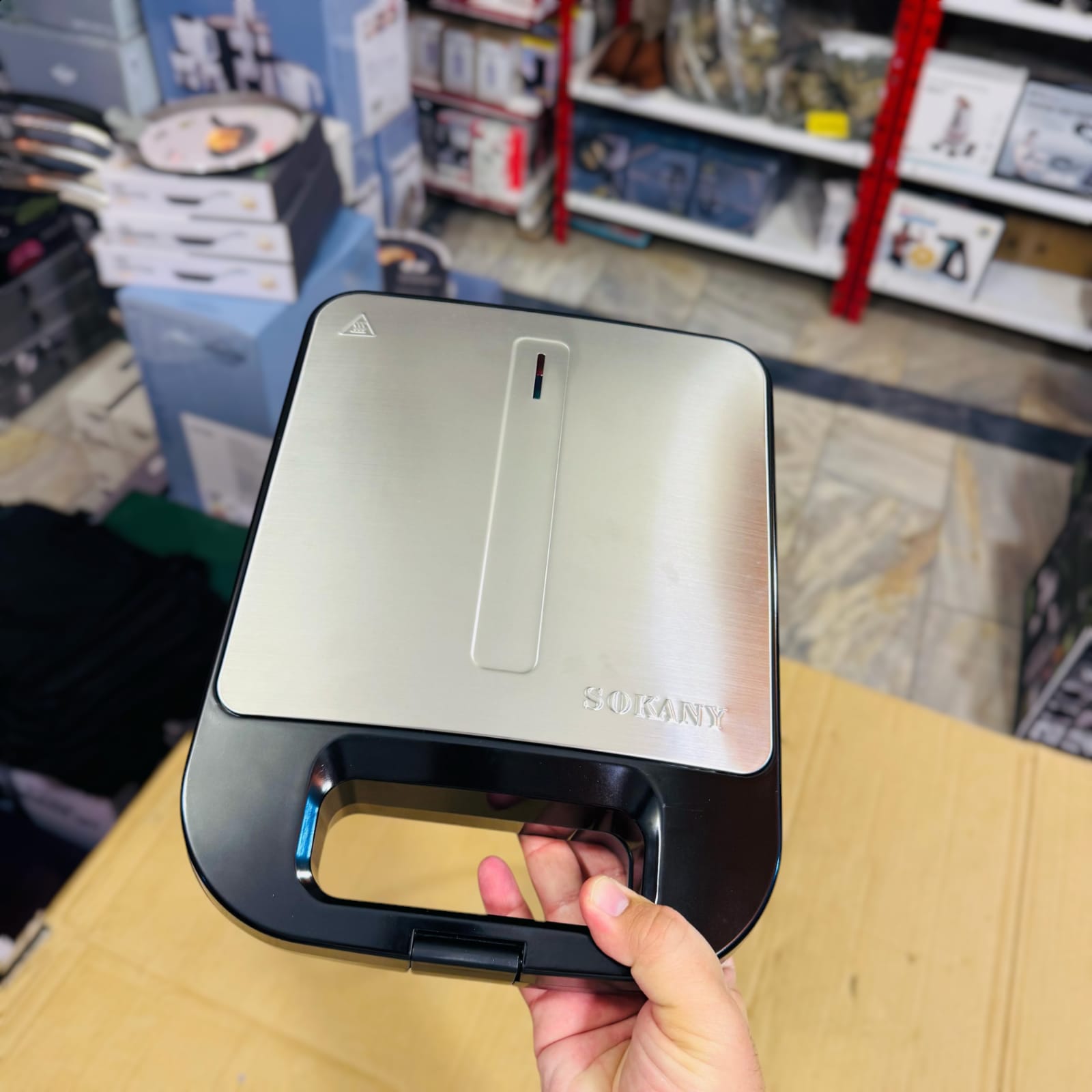 Sokany 8 Slice Sandwich Maker