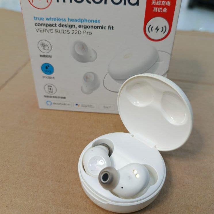 Motorola Moto True Wireless Earbuds