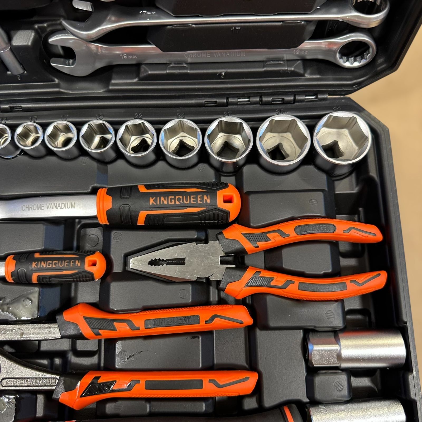 KQ Professional High-Quality Tool Box