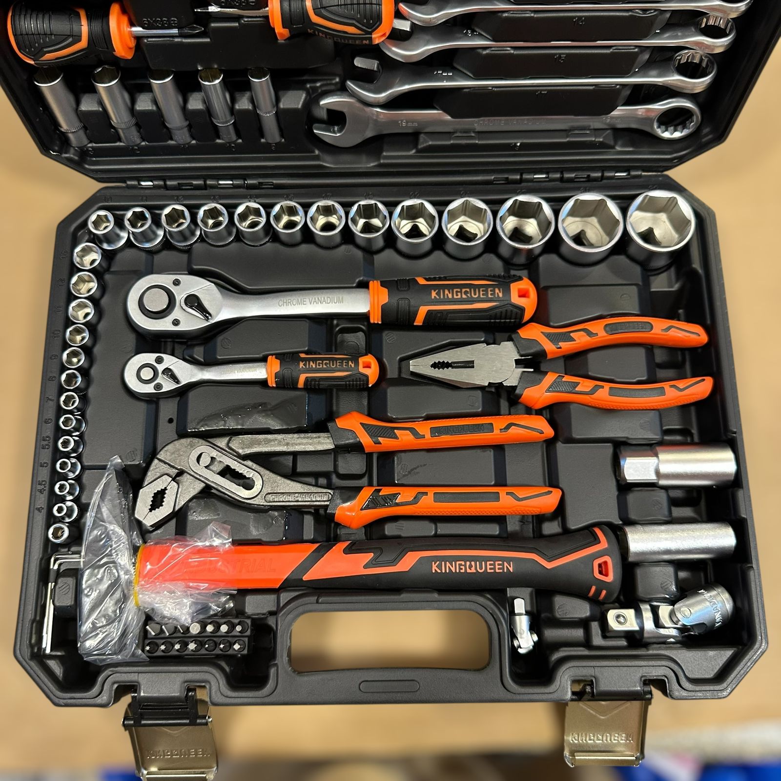 KQ Professional High-Quality Tool Box