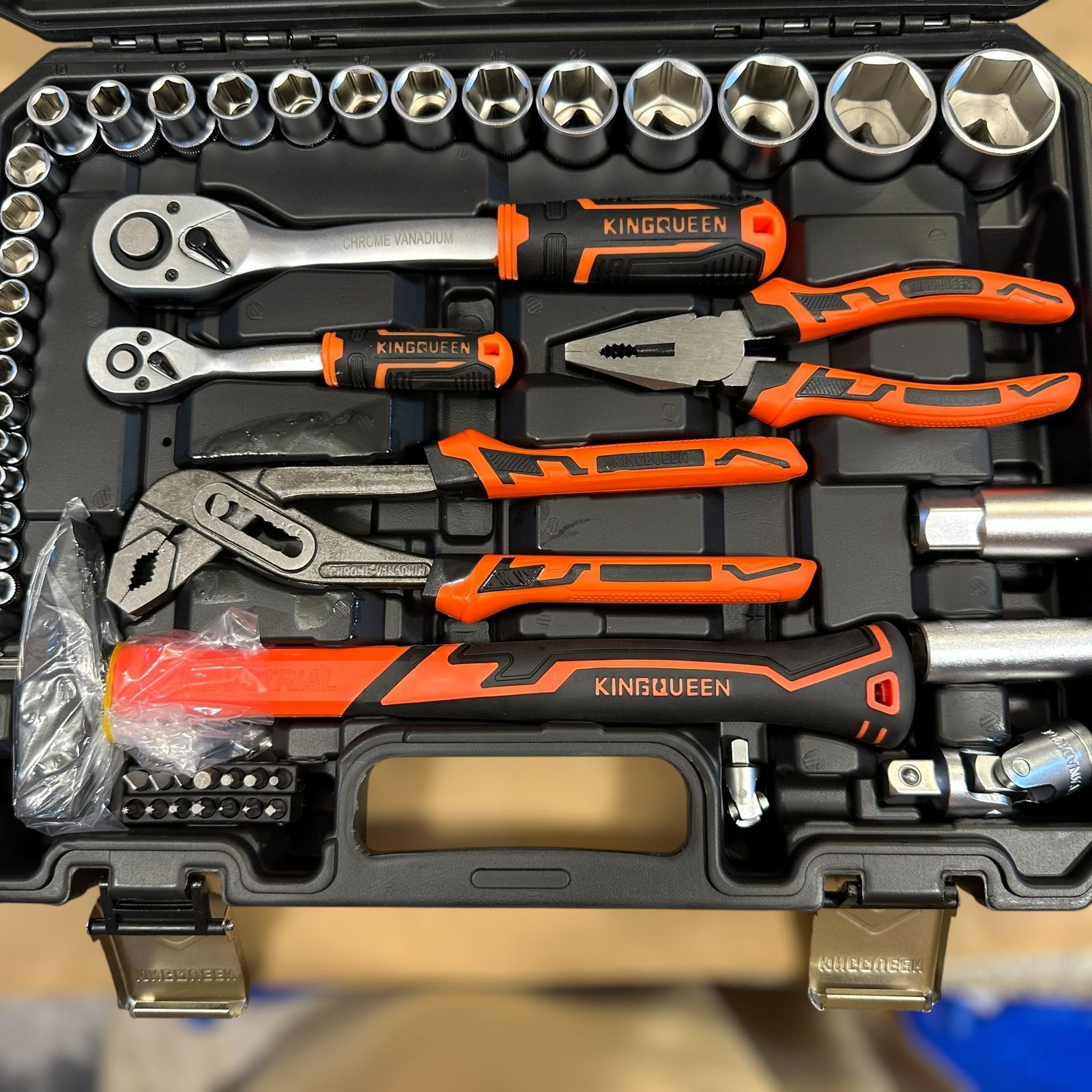 KQ Professional High-Quality Tool Box