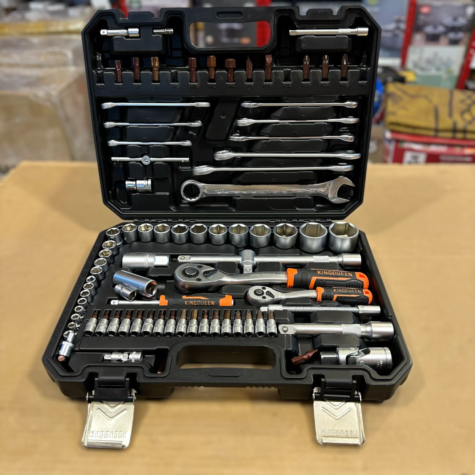 KQ Professional High-Quality Tool Box