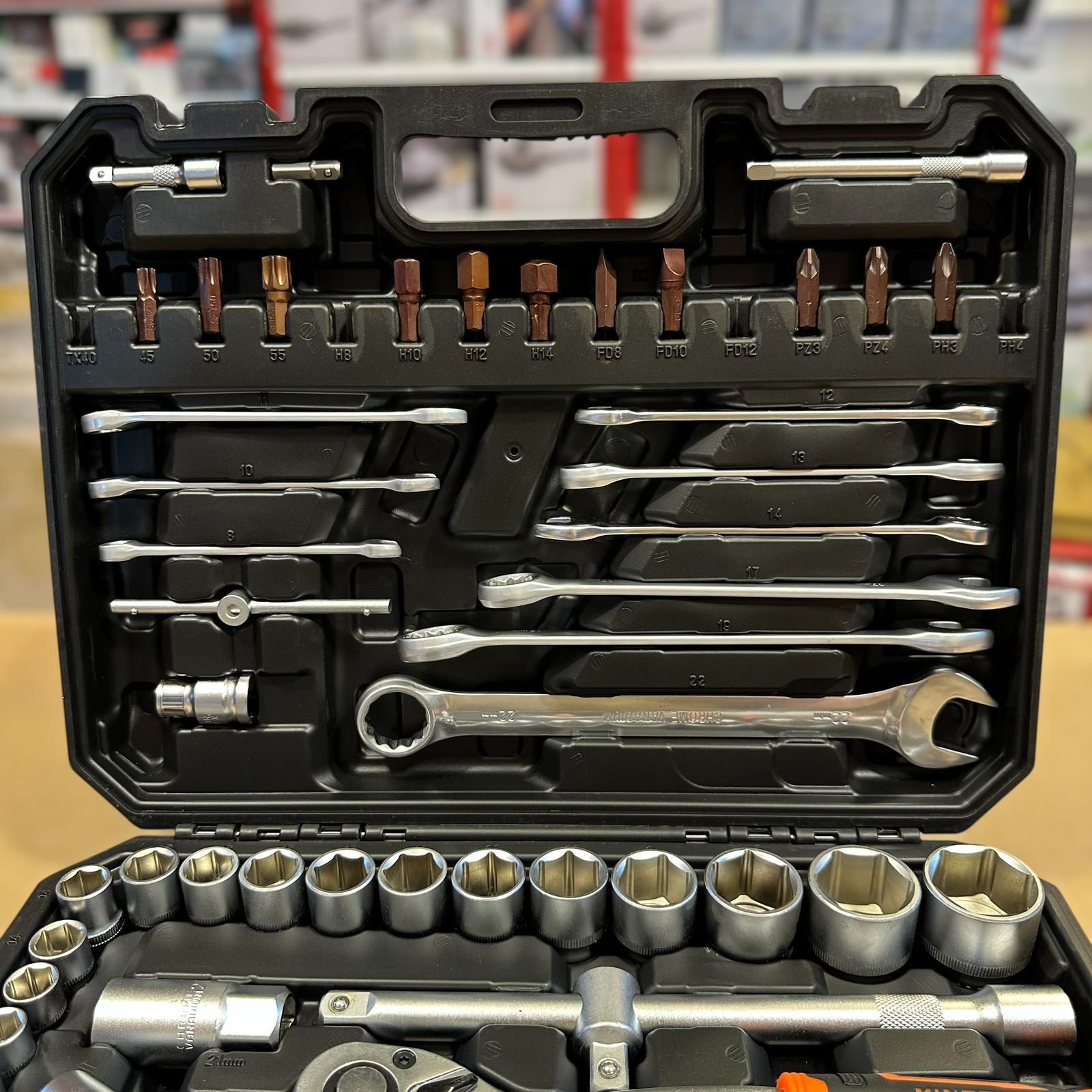 KQ Professional High-Quality Tool Box