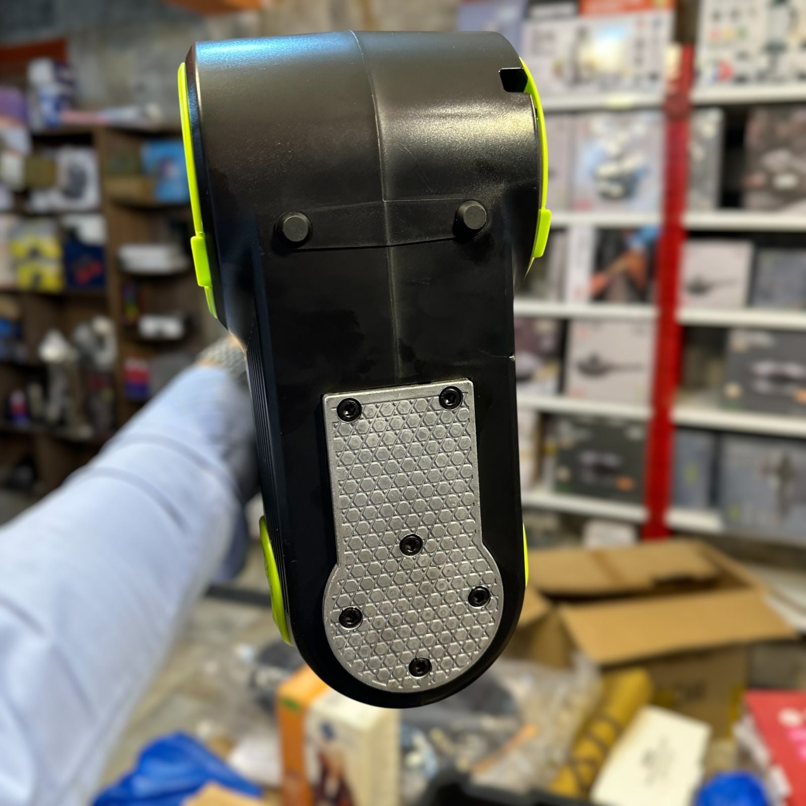 Electric Hydraulic Jack , Wrench & Tyre Inflator