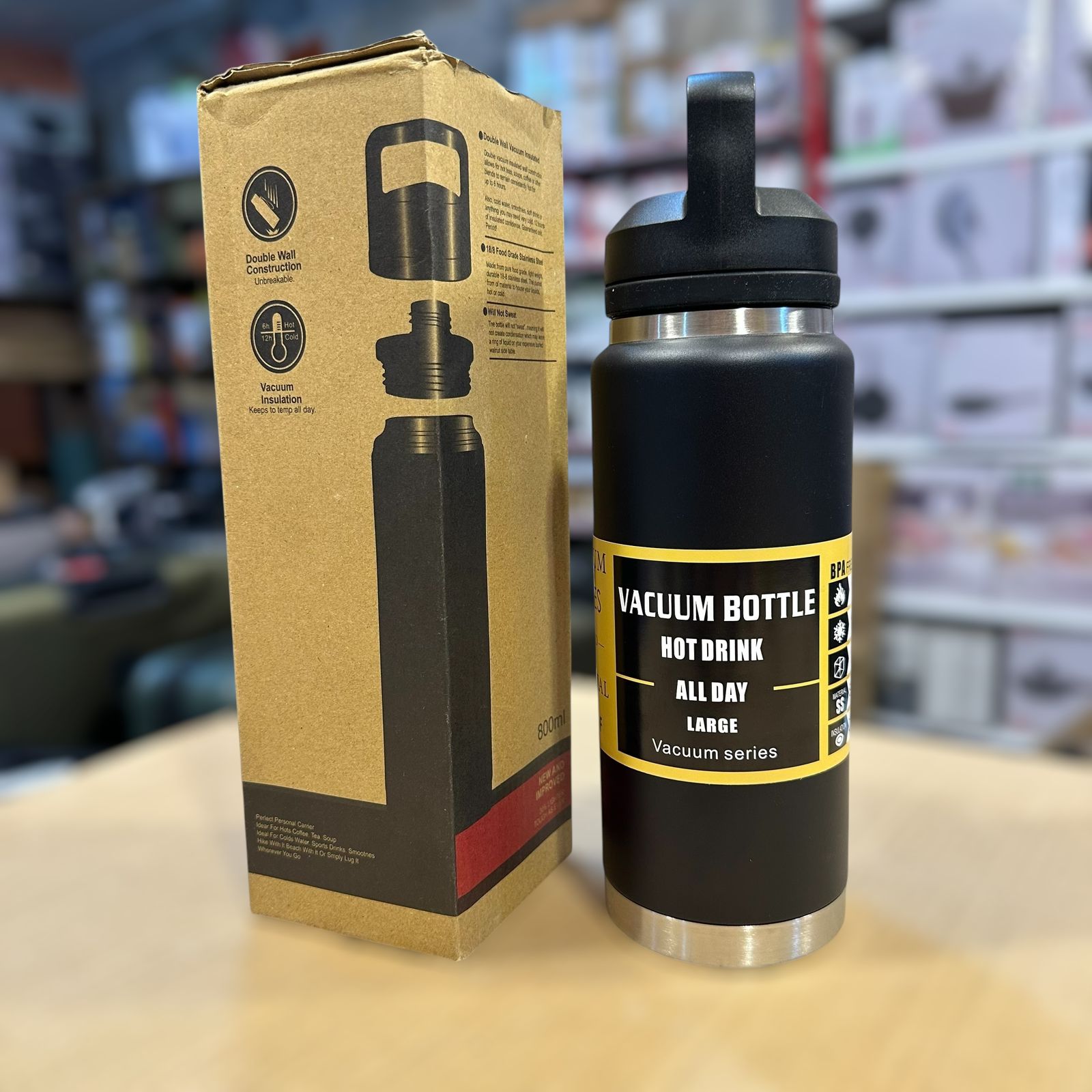 Essential Stainless Steel Vacuum Water Bottle 800ml