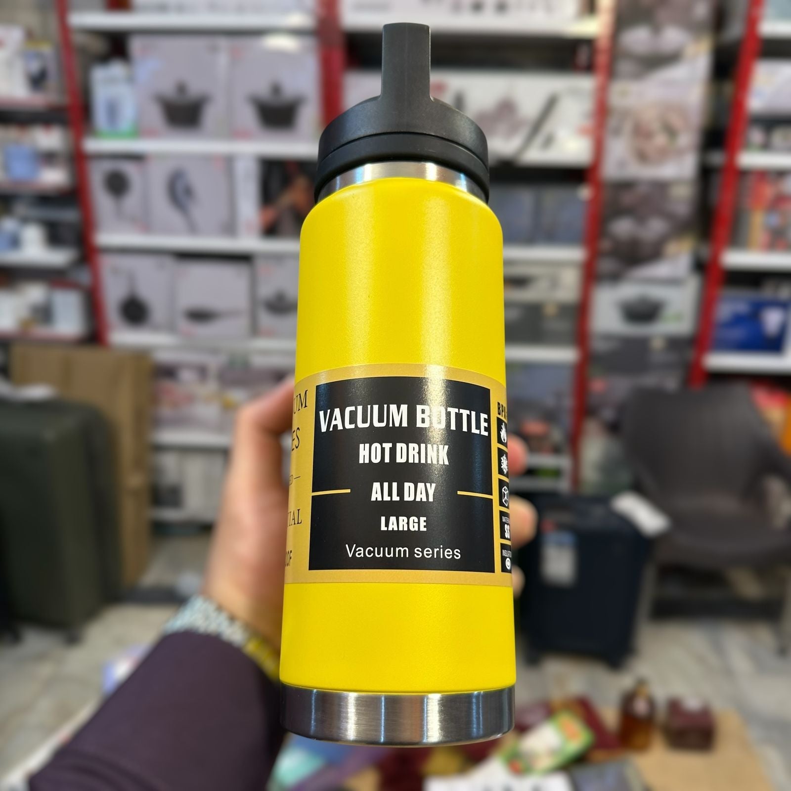 Essential Stainless Steel Vacuum Water Bottle 800ml