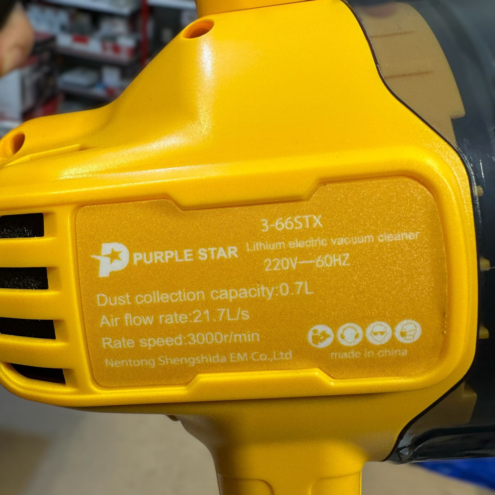 Cordless Dry Hand Vacuum 20V