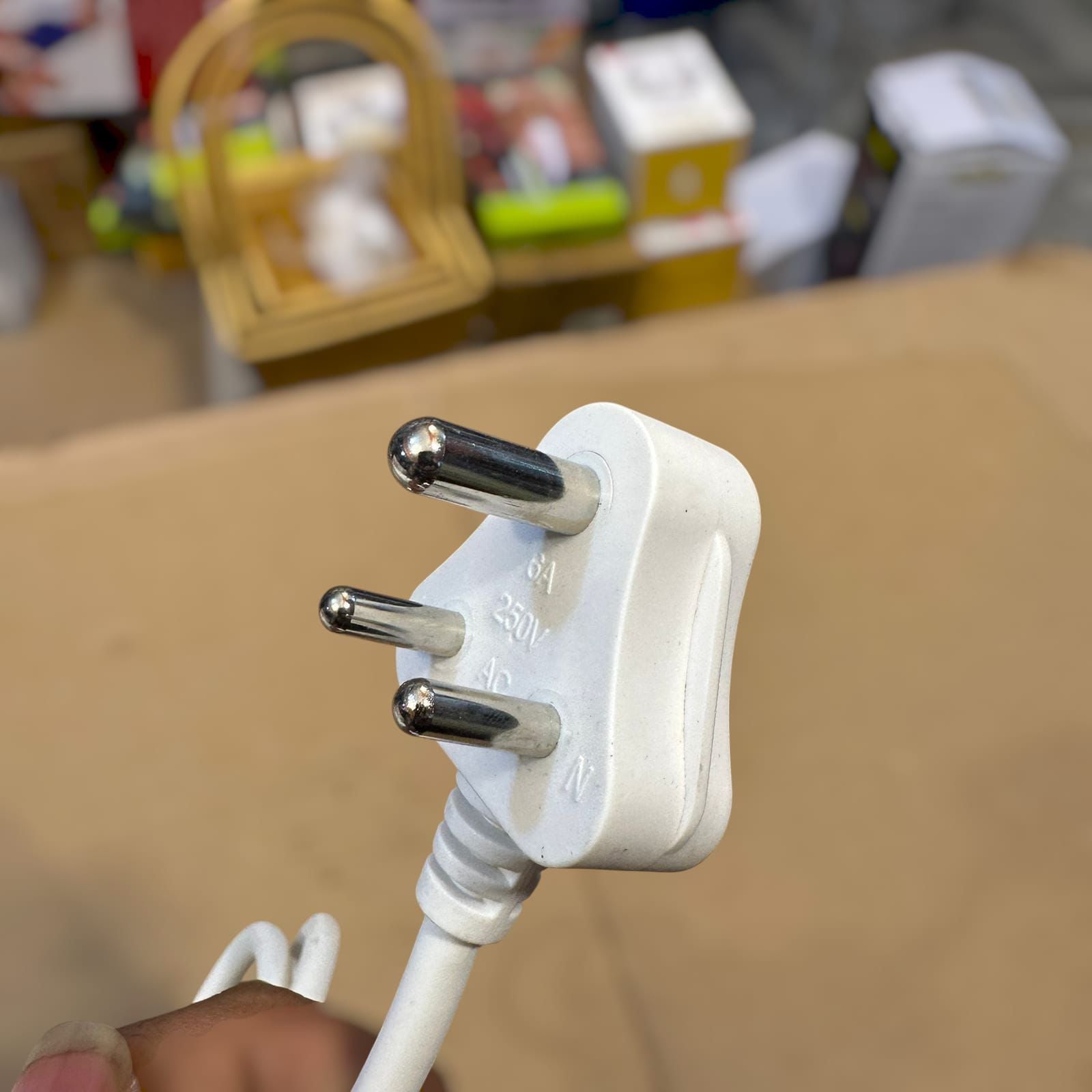 Cosmos Dry Iron CS-318
