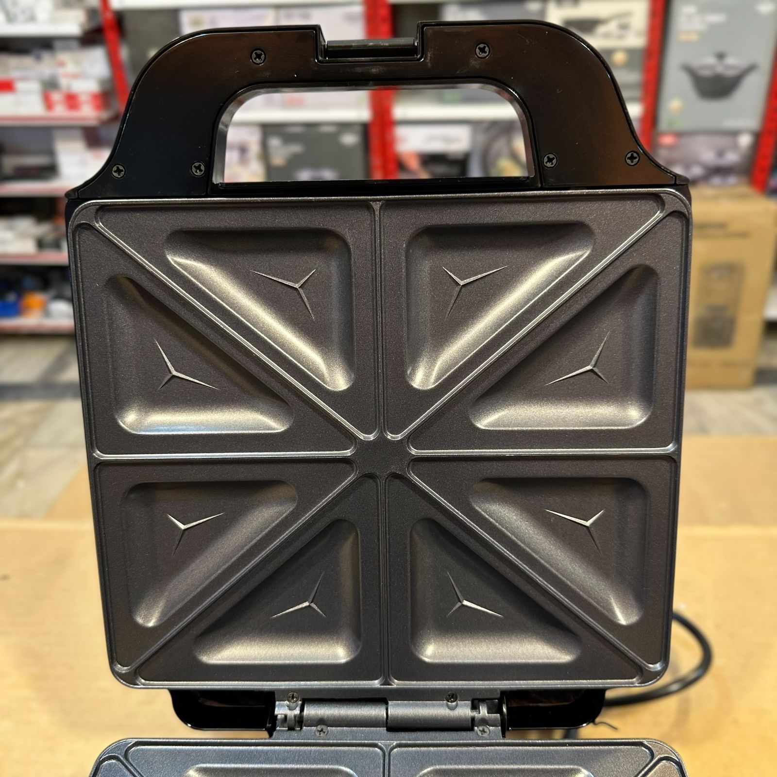 Big Size Silver Crest Sandwich Toaster ( 8 Slices)