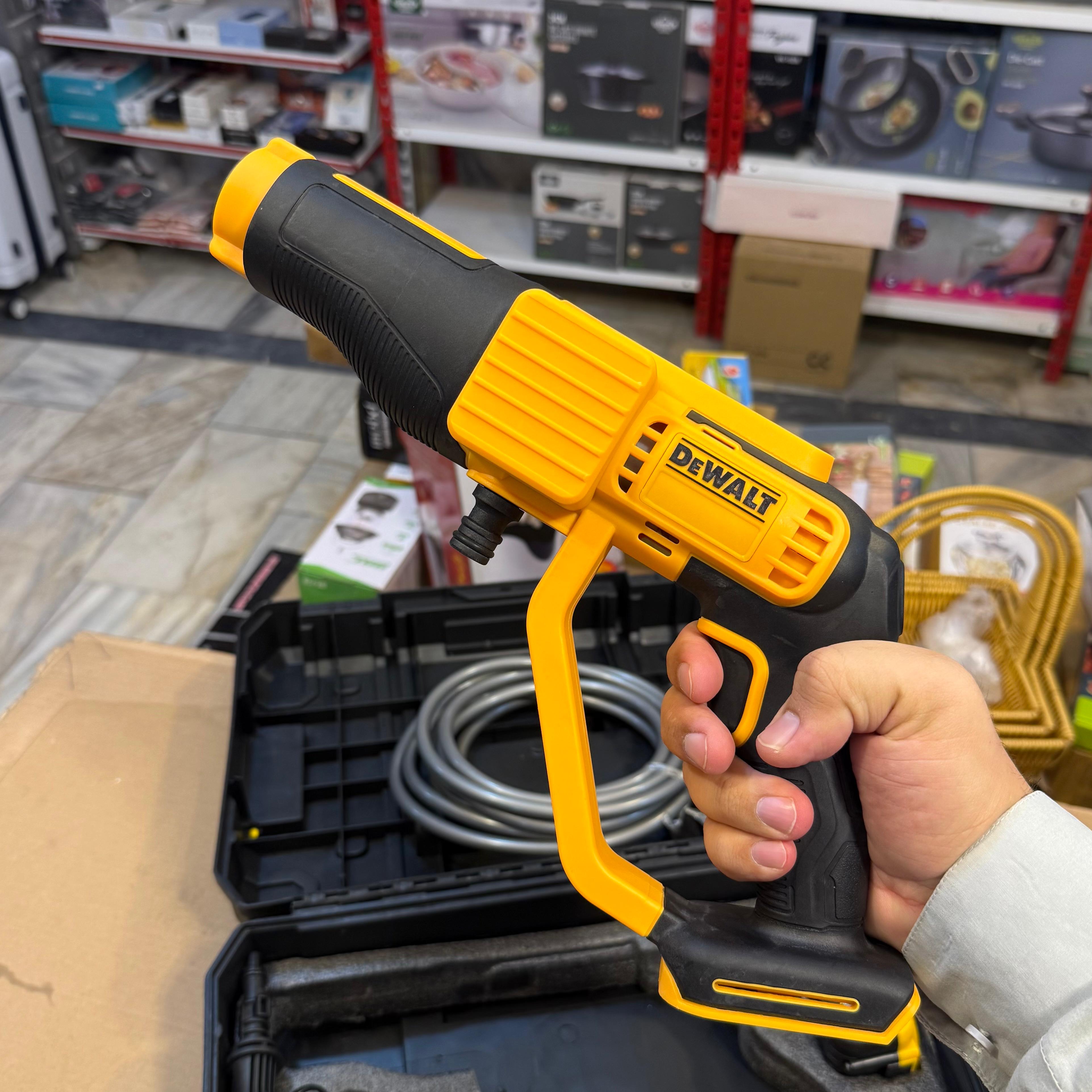 DeWalt Rechargeable Pressure Washer