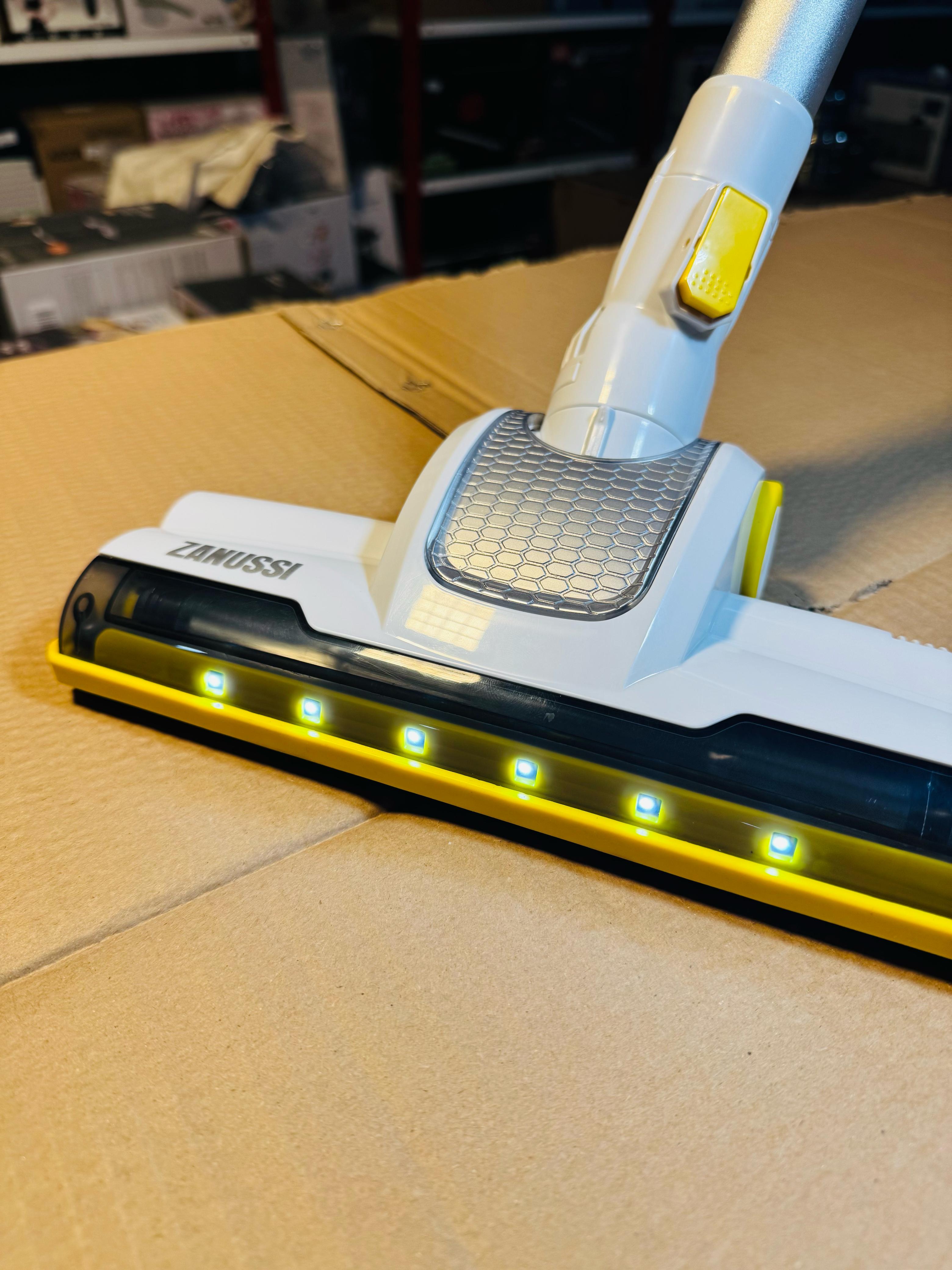 ZANUSSI Airwave Cordless Rechargeable Hand Stick Vacuum Cleaner