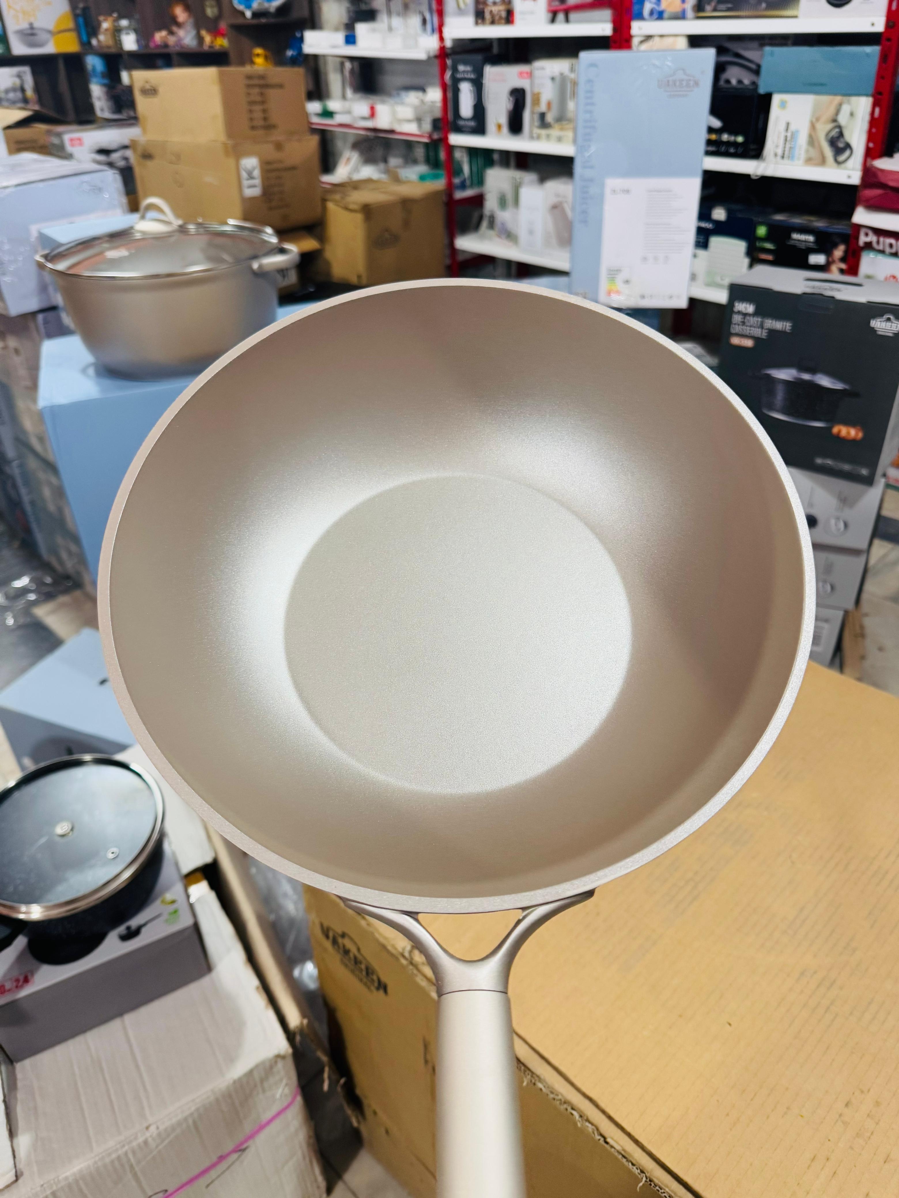 Uakeen Germany Induction Die-Cast Granite WOK 30cm VK-W530