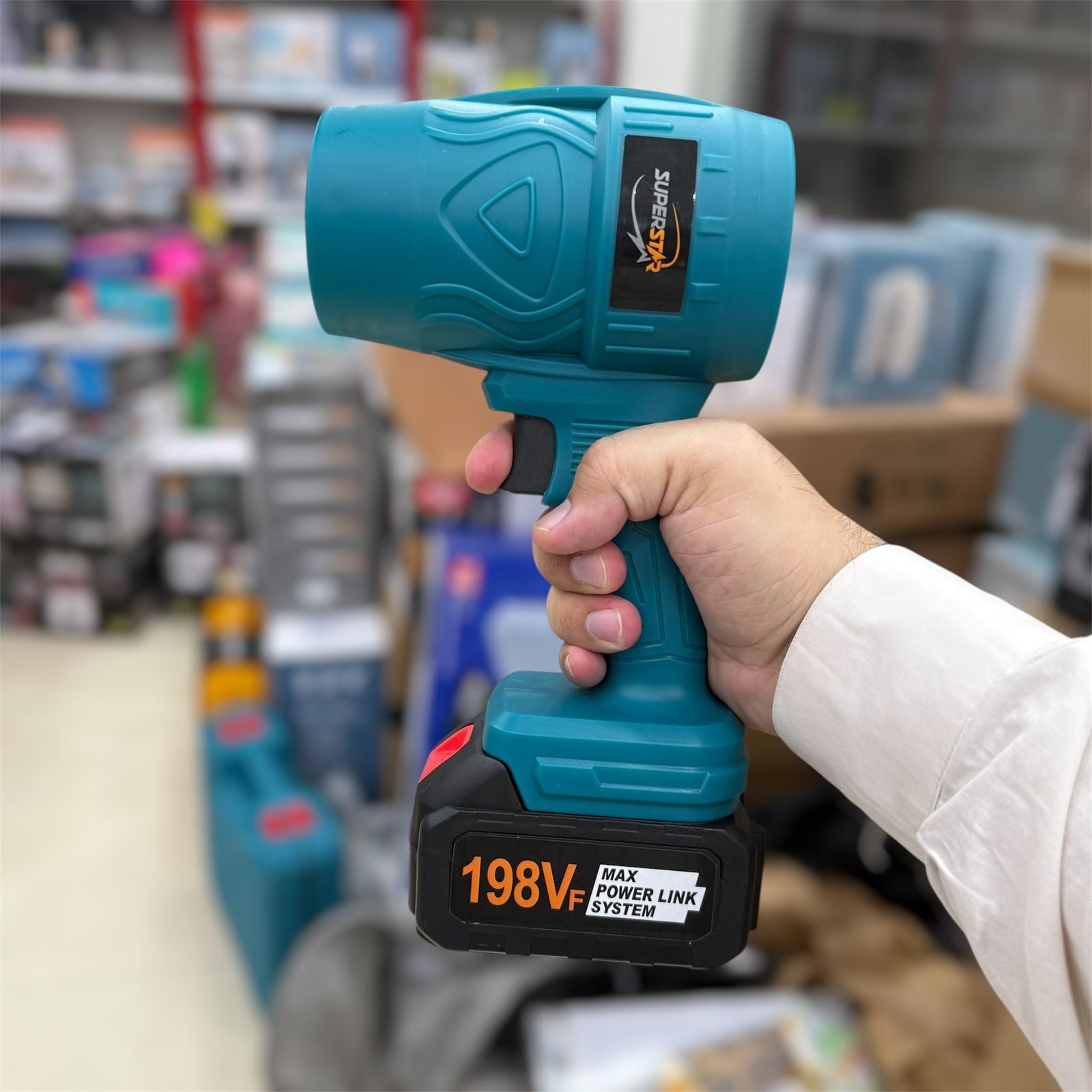 Super Star Rechargeable Storm Generator