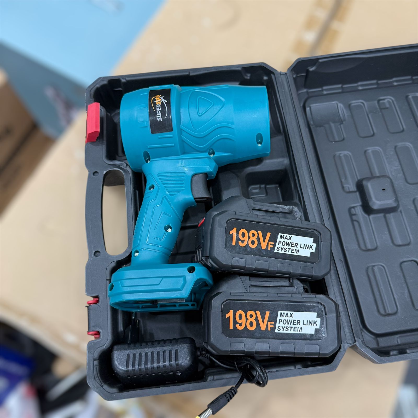 Super Star Rechargeable Storm Generator