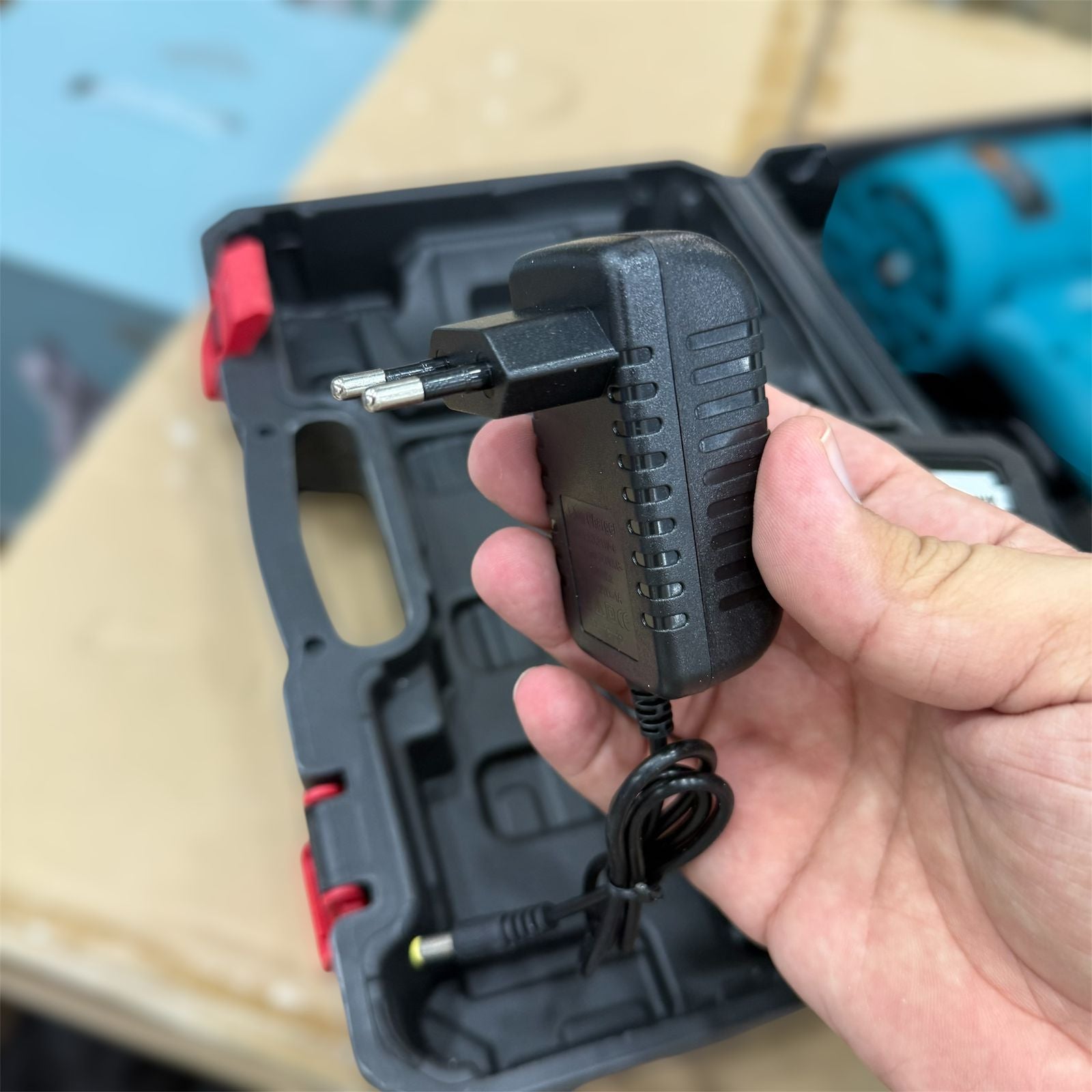 Super Star Rechargeable Storm Generator