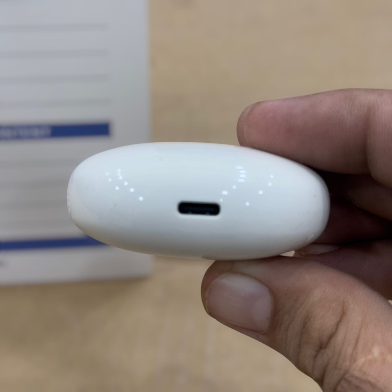 True Wireless Earphones
