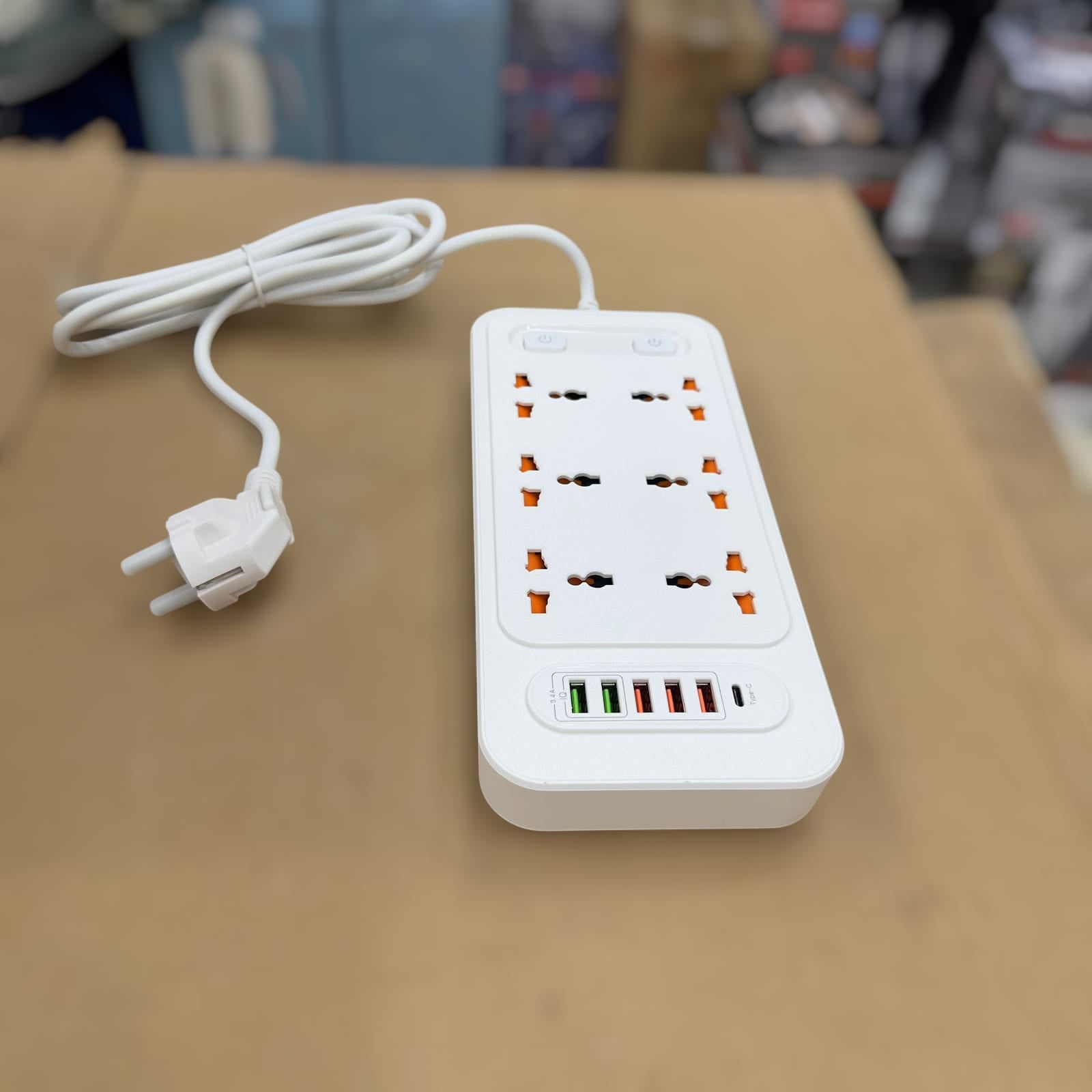 Good Quality Fireproof Extension Board with USB Ports