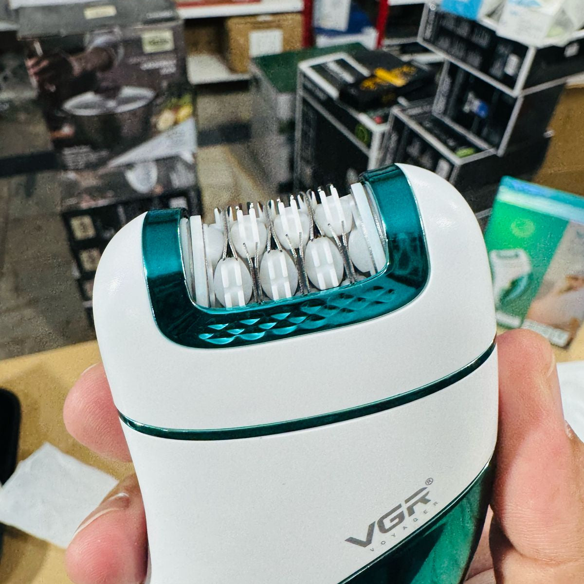 VGR 3 in 1 Ladies Epilator Shaver & Callus Remover