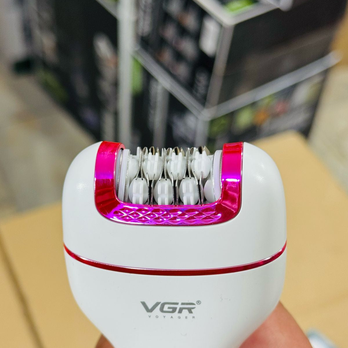 VGR 3 in 1 Ladies Epilator Shaver & Callus Remover