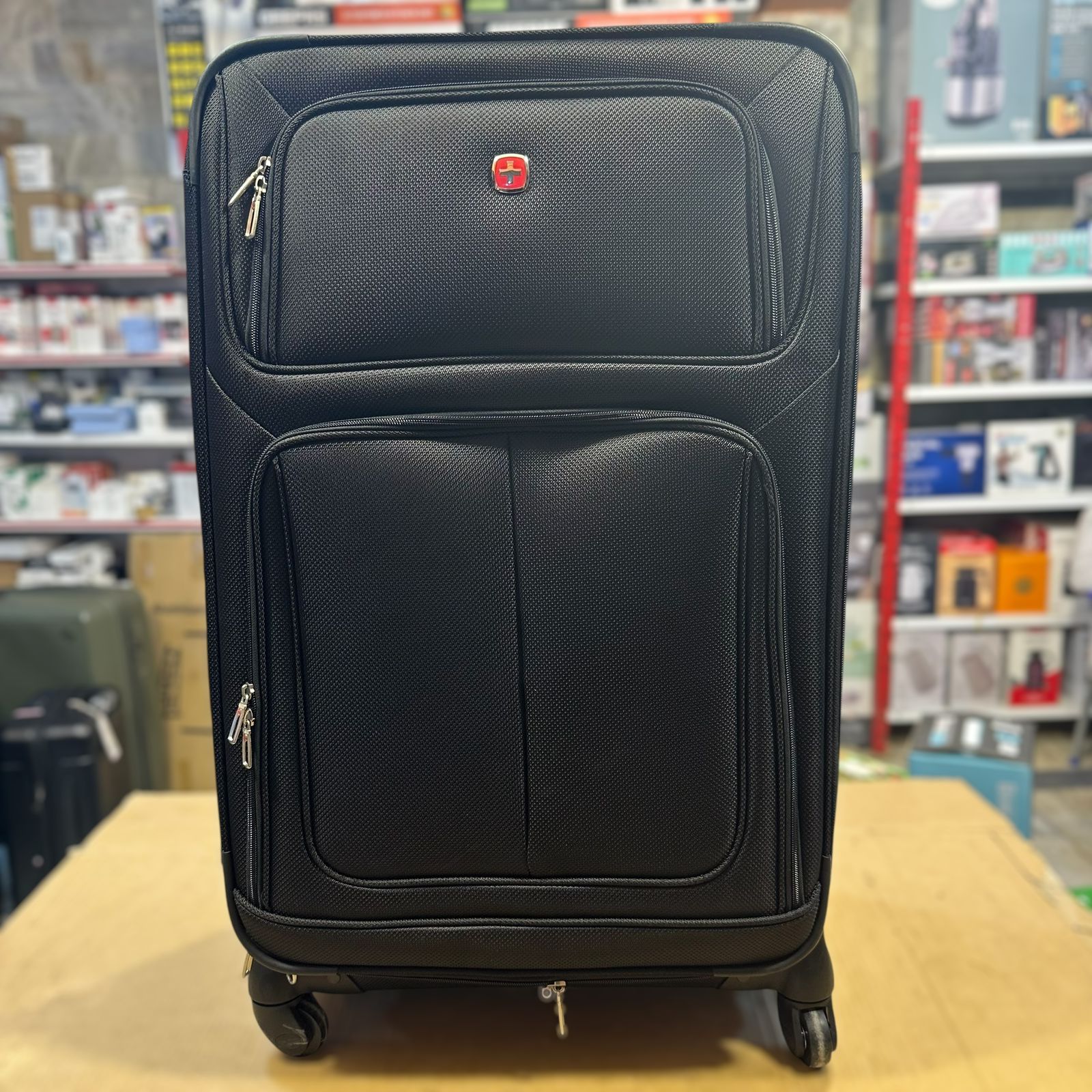 Swissgear Sion Expandable Luggage Set Of 3 Suitcases Bag