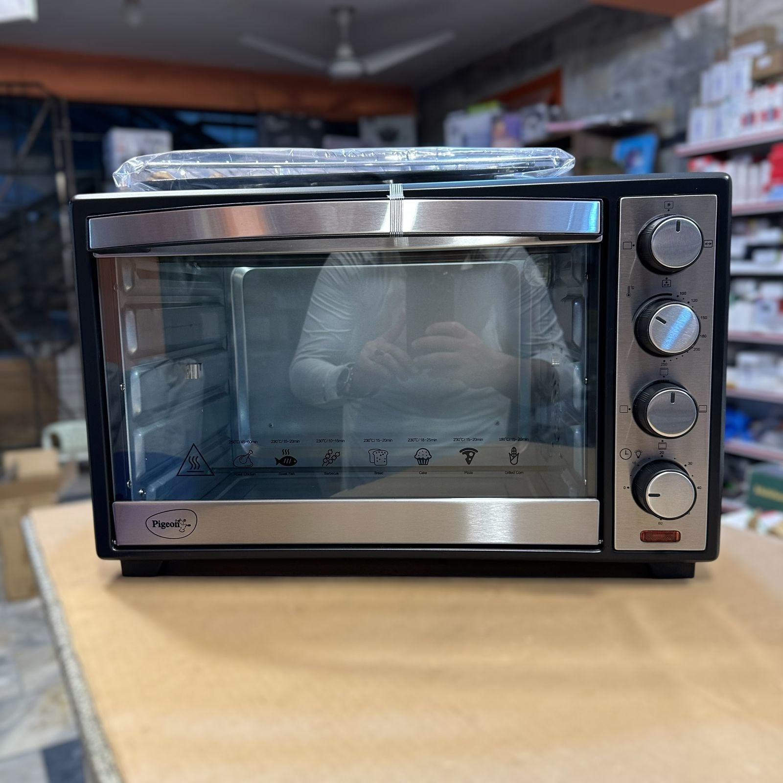 Pigeon Electric Oven With Convection 40L
