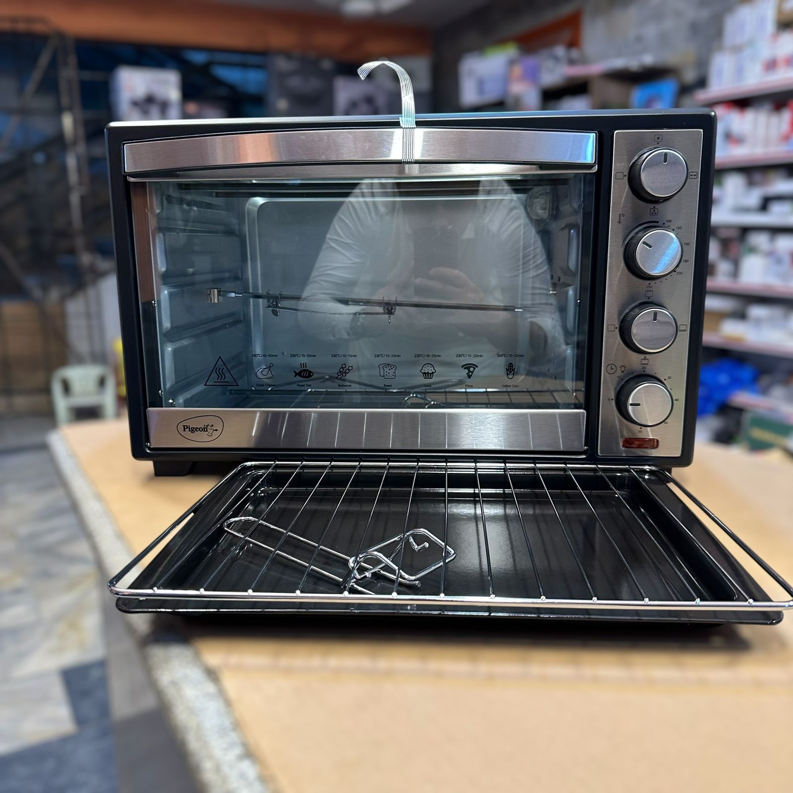 Pigeon Electric Oven With Convection 40L