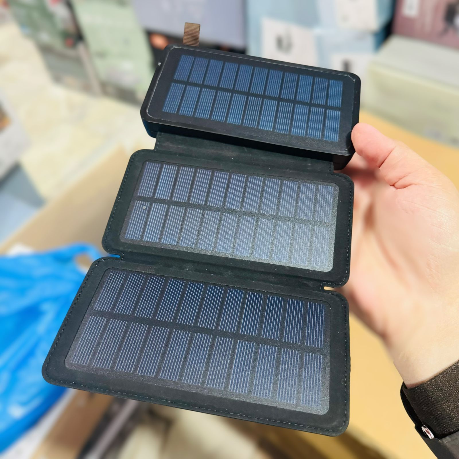 Airox Solar Power Bank 10000mAH MP-10000