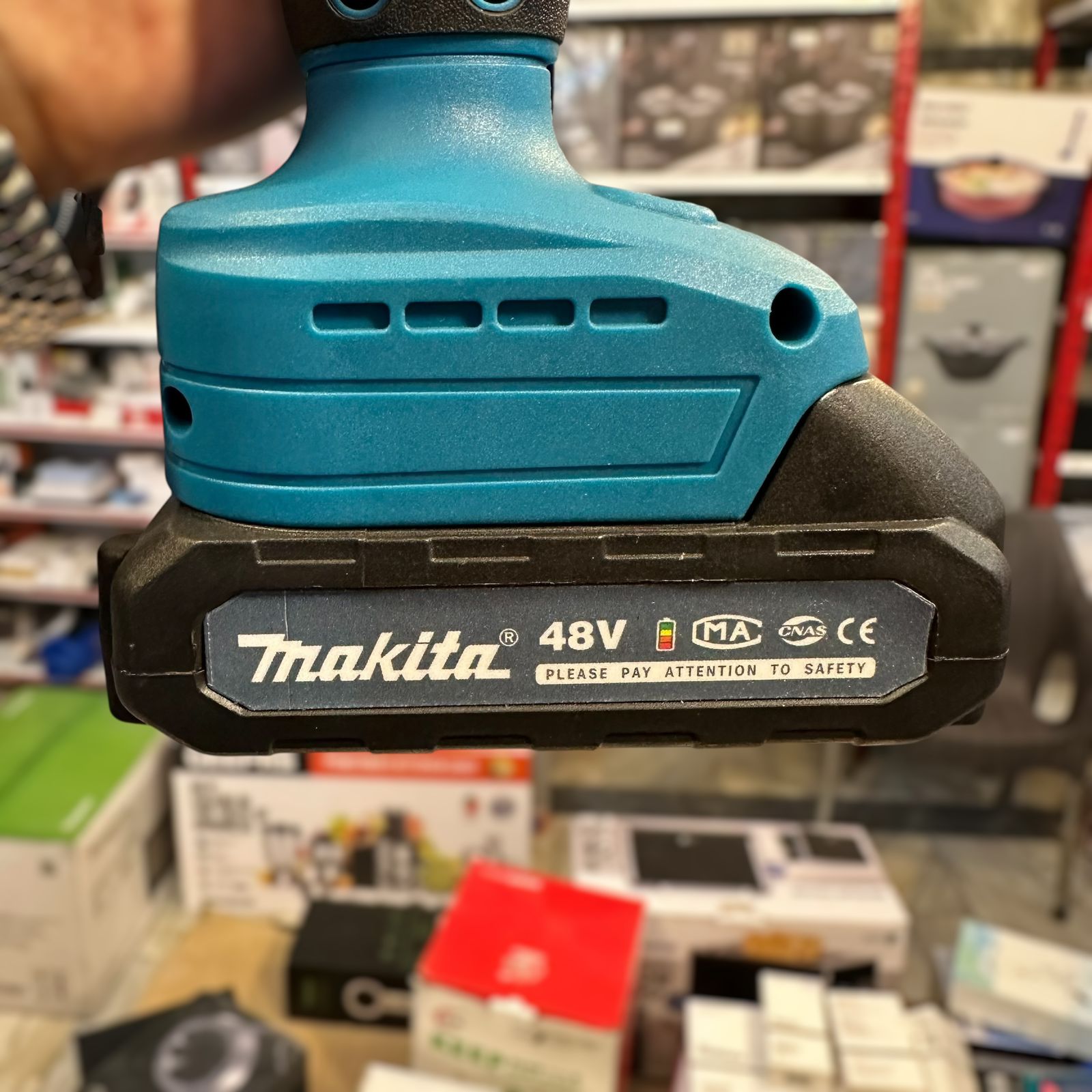 Makita 3 in 1 Cordless Tree Trimmer