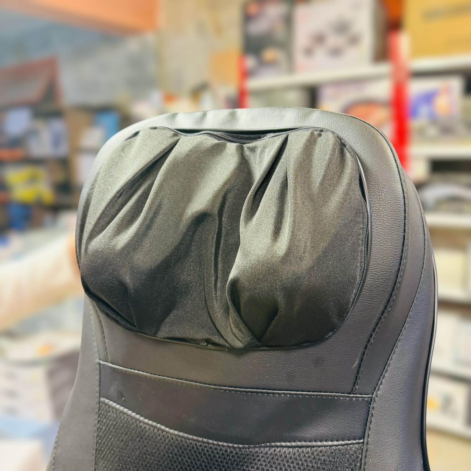 Kneading & Tapping Massage Cushion