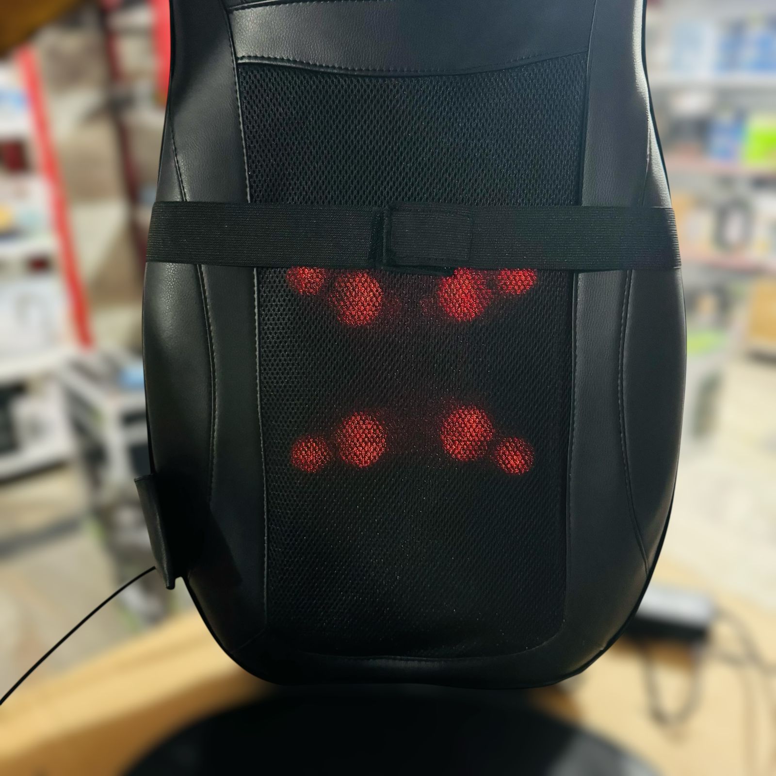 Kneading & Tapping Massage Cushion
