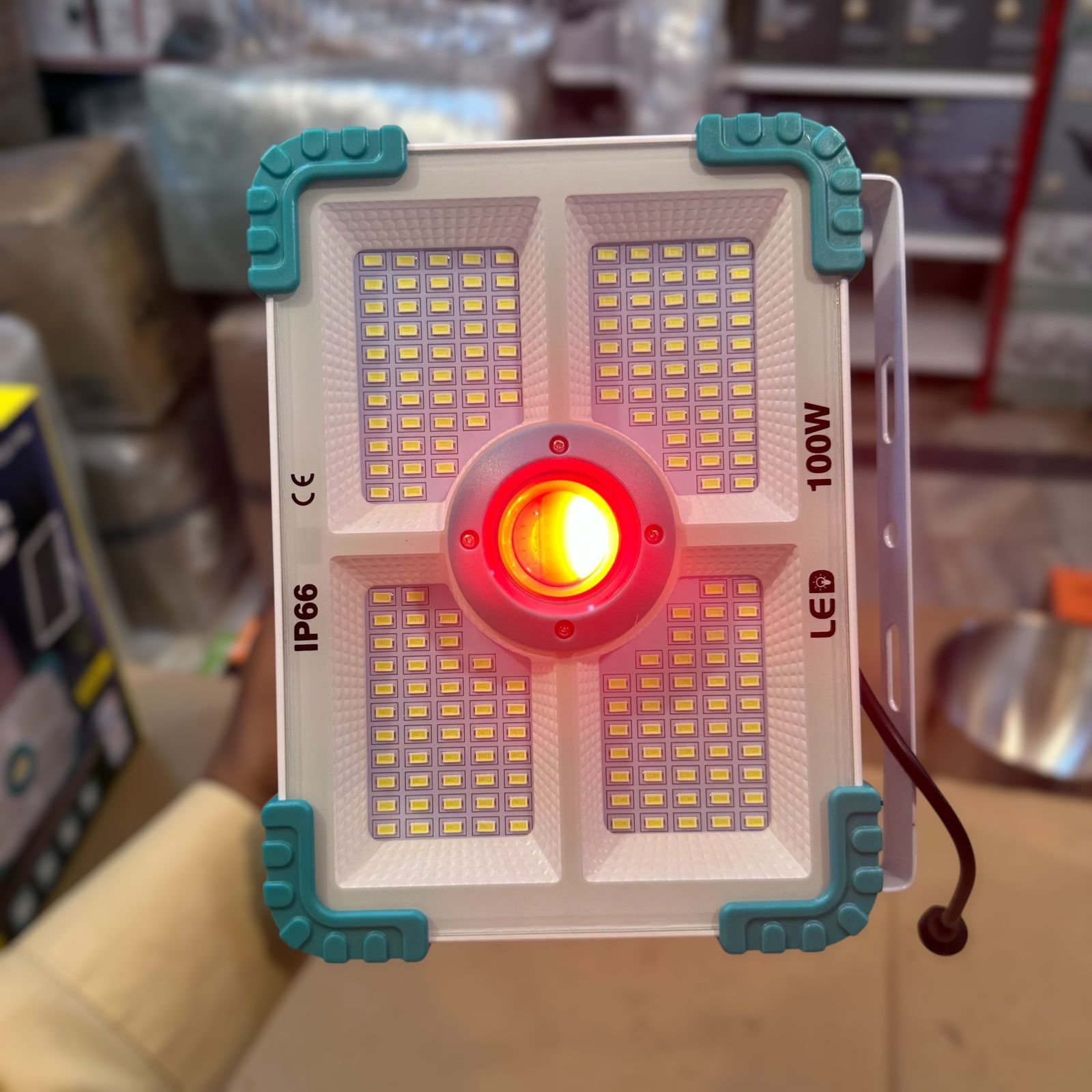 COBA Solar Rechargeable Handheld Lamp