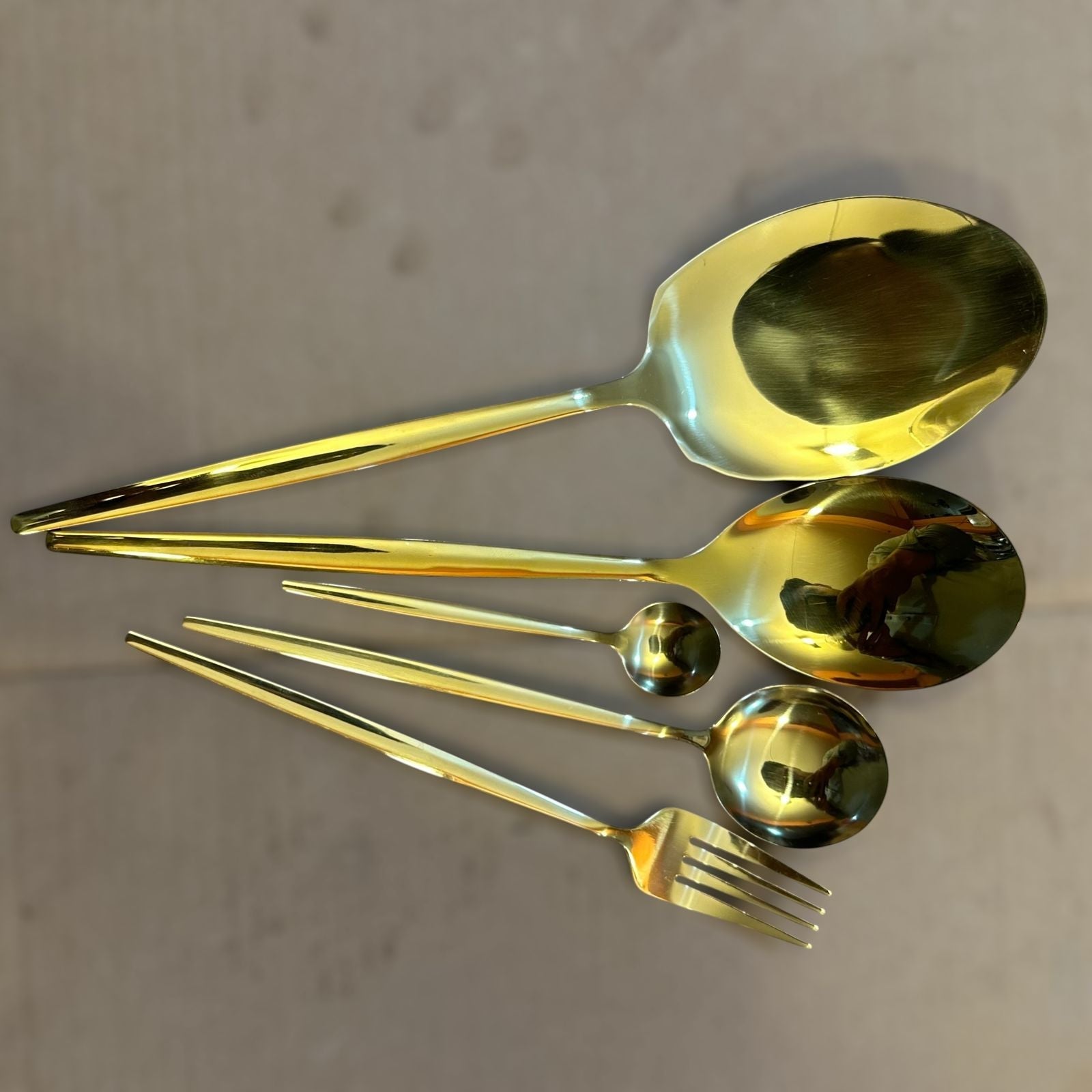 AYD 28pcs Cutlery Set