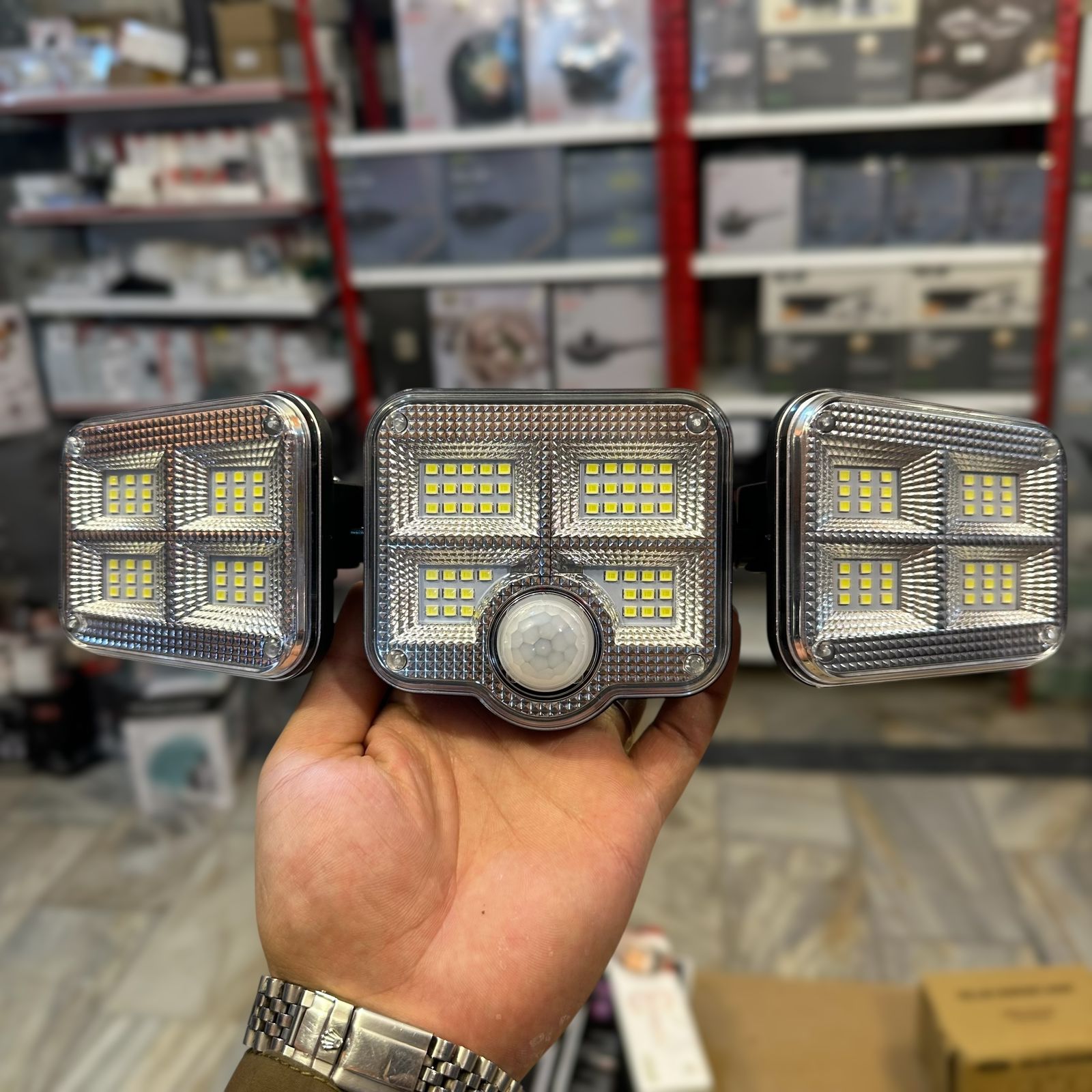 3D Solar Sensor Light