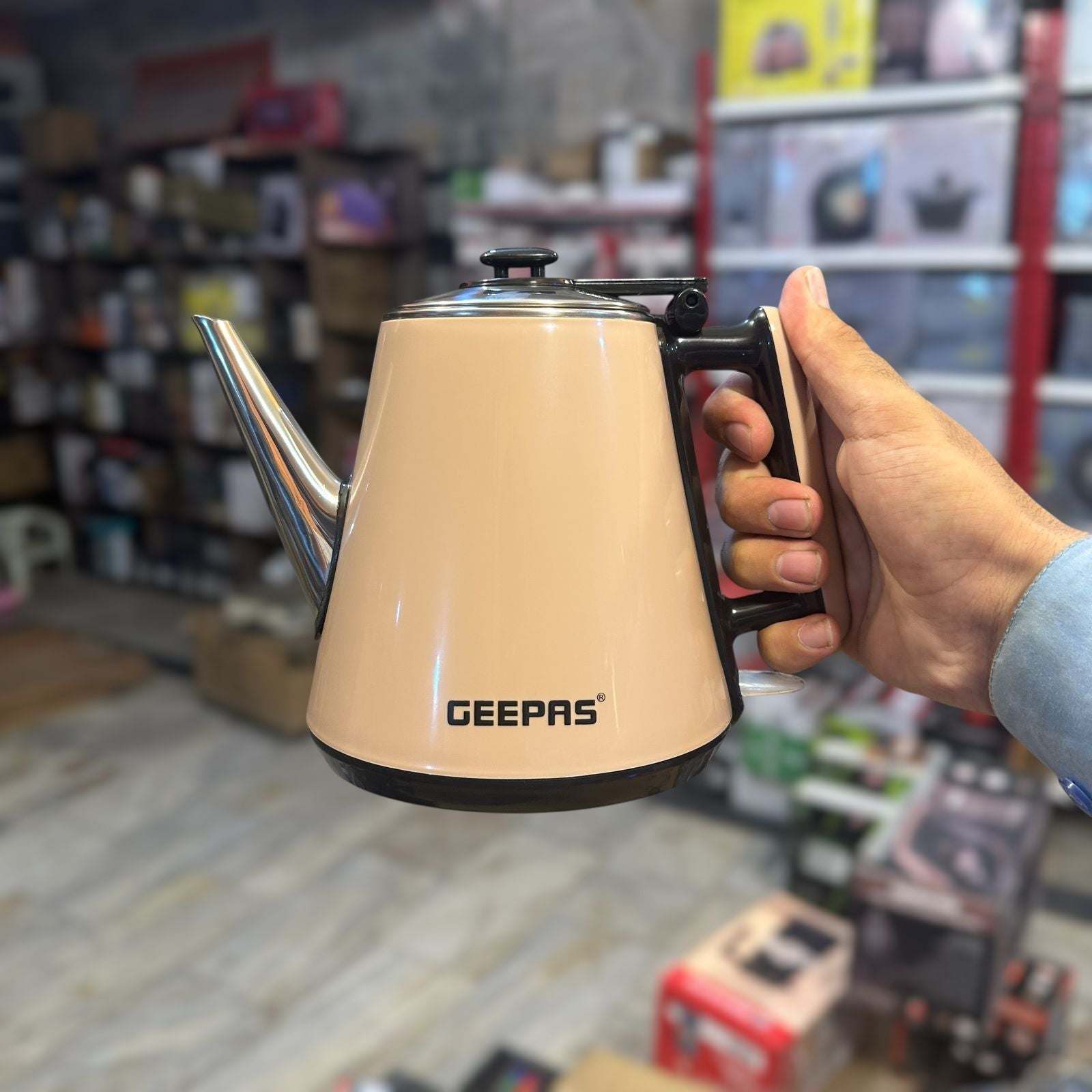 Geepas 1.2L Double Layer Kettle 38012
