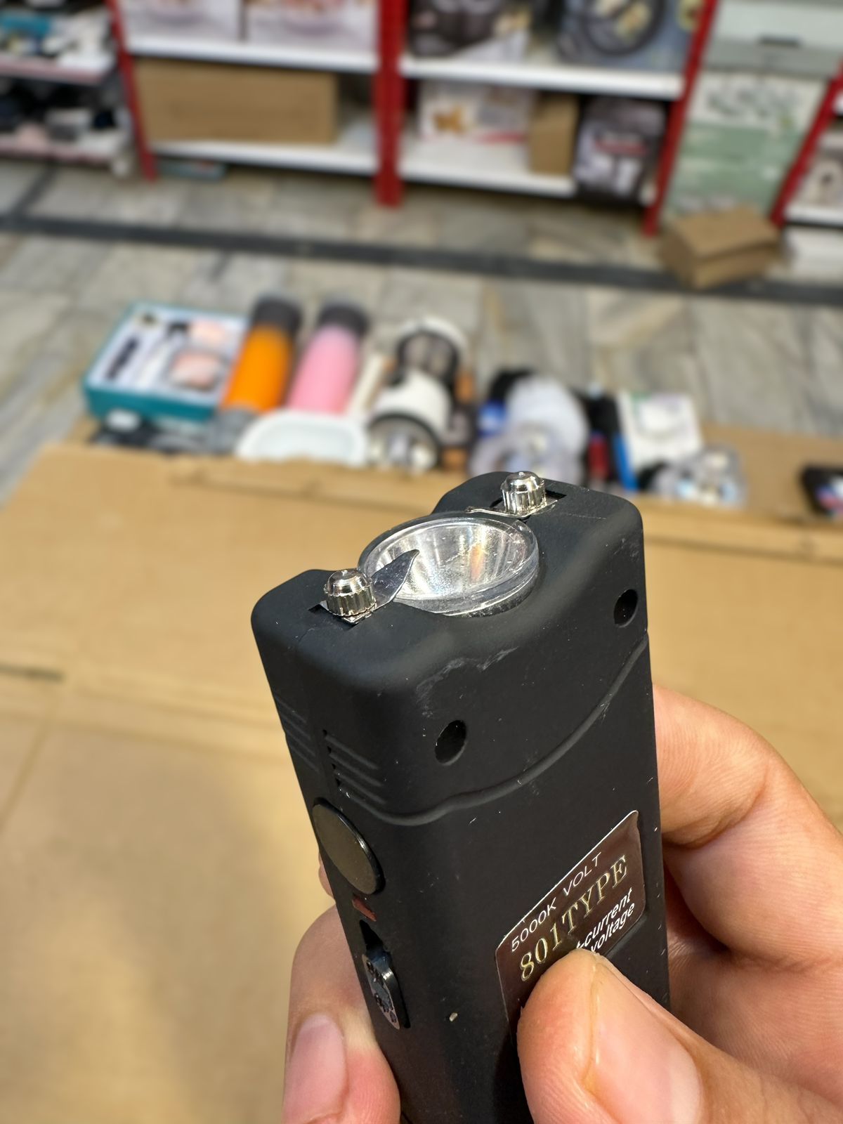 2 in 1 Flashlight & Teaser-801