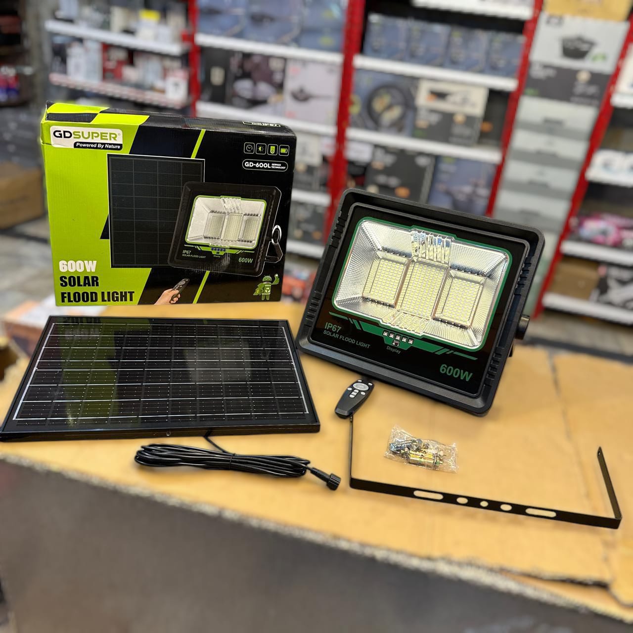 GD Super Solar Flood Light