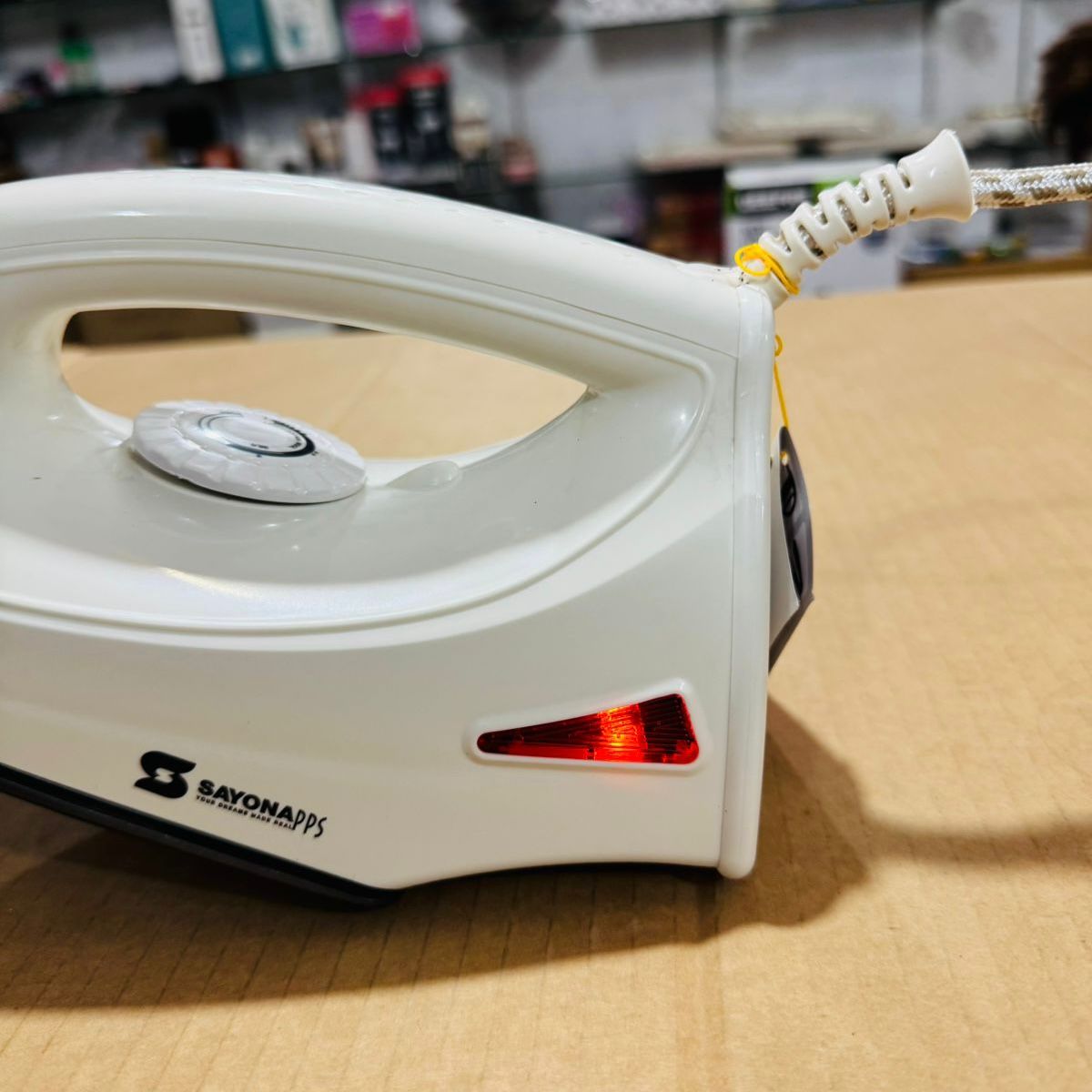 Sayona Dry Iron 1200W