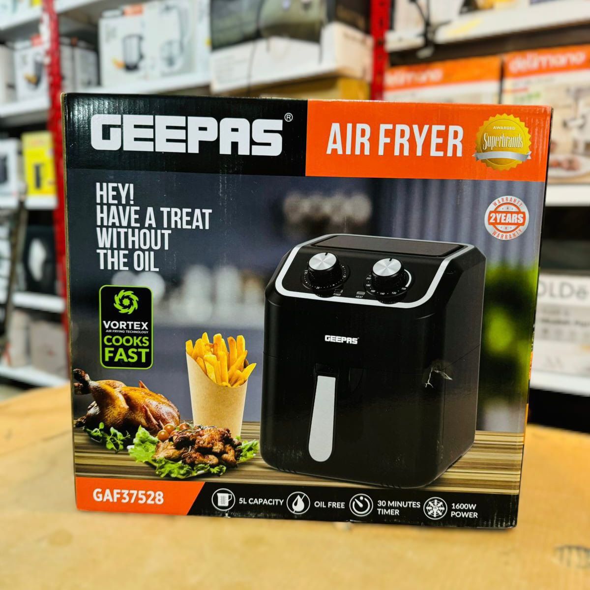 GEEPAS 5L Air Fryer 1600W-37528