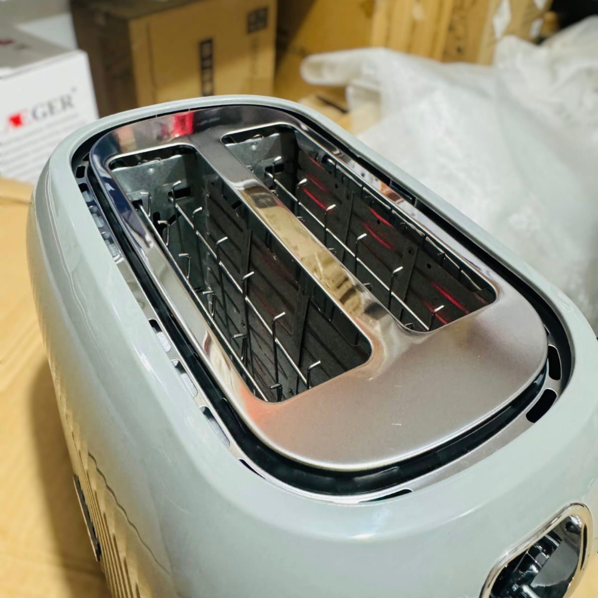 GEEPAS 1000W Fluted 2 Slice Toaster-36558UK